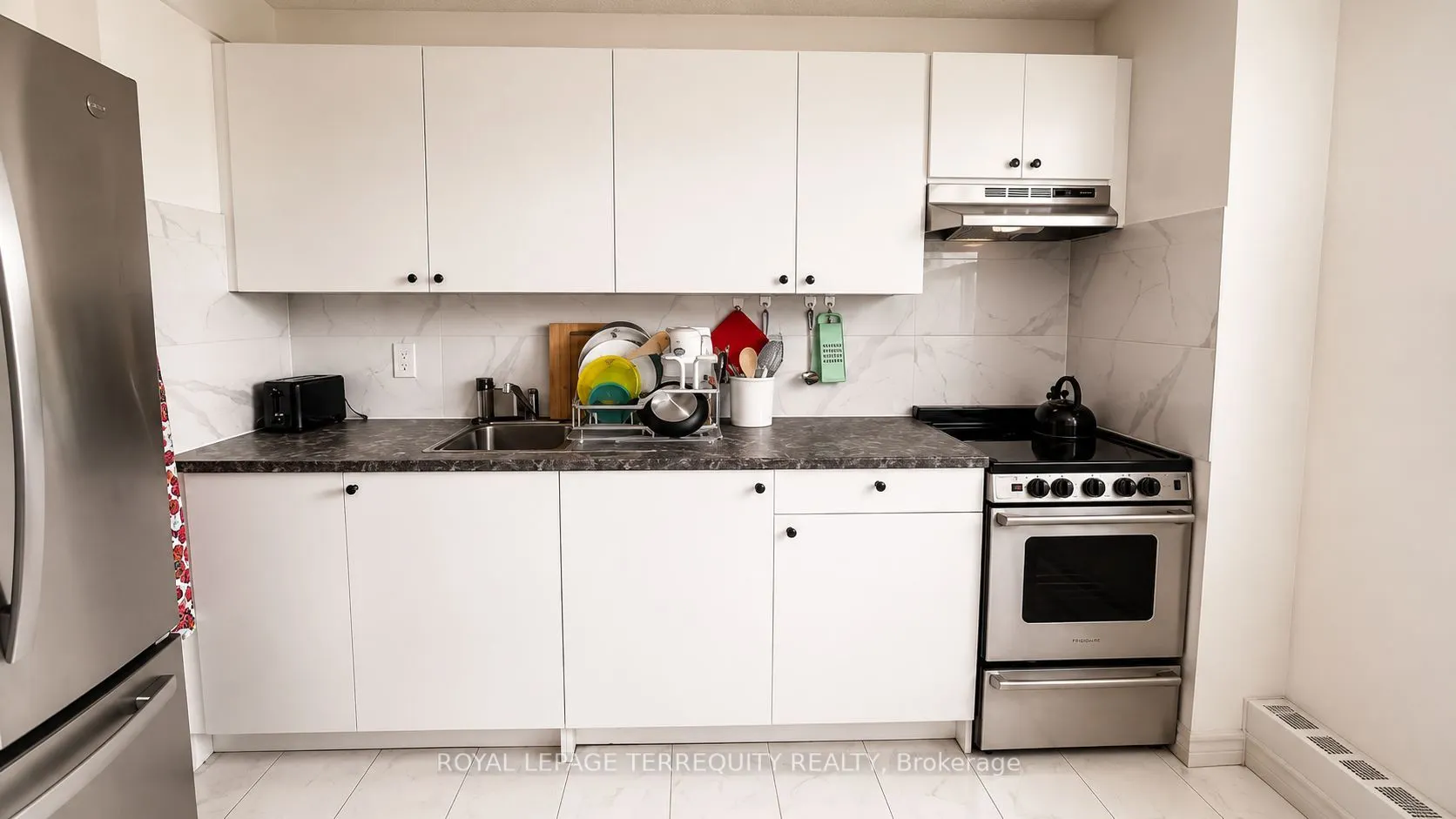 100 Wingarden Court #409