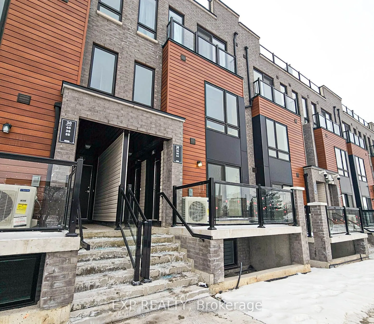 30 Liben Way #34