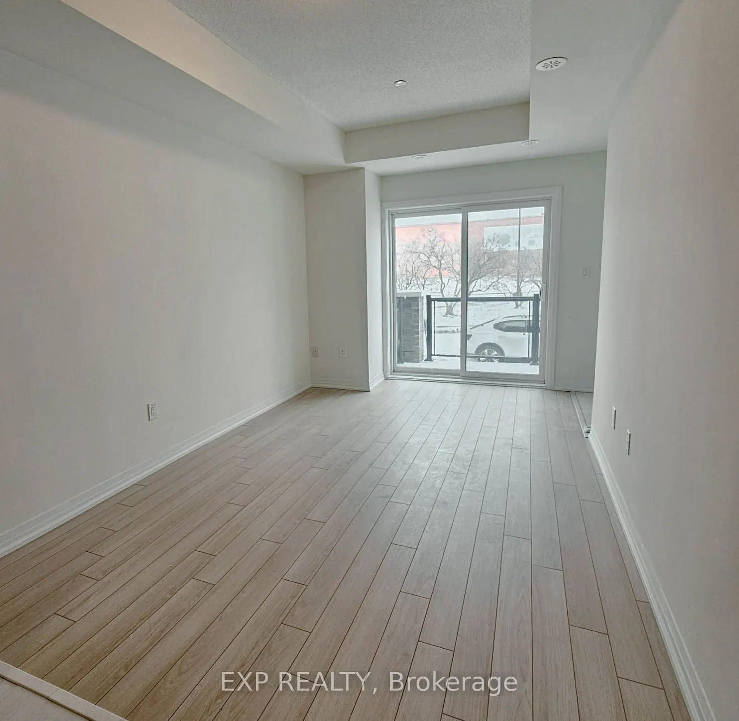 30 Liben Way #34