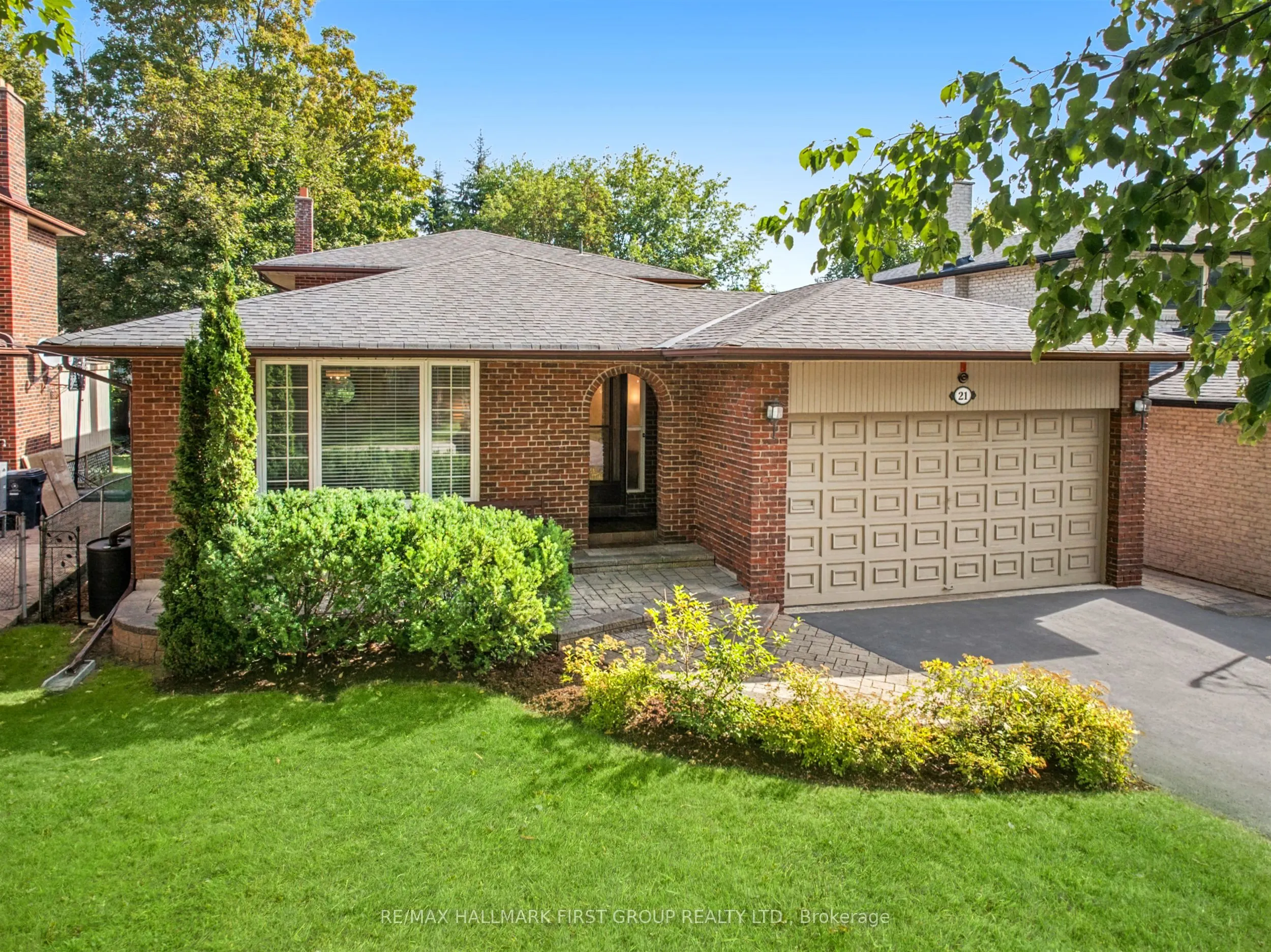 21 Ivan Road