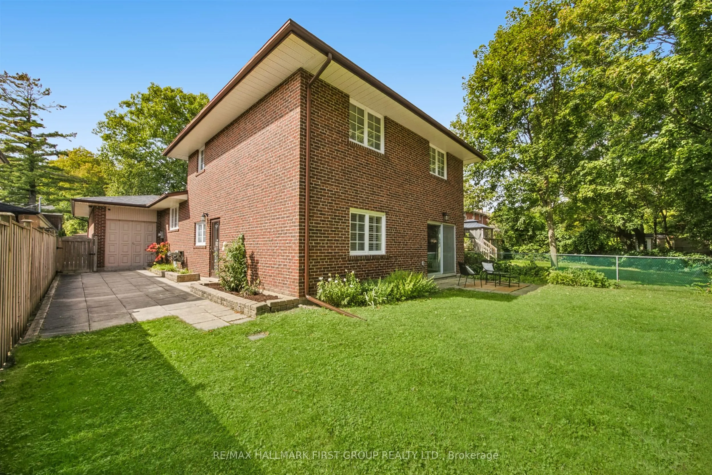 21 Ivan Road