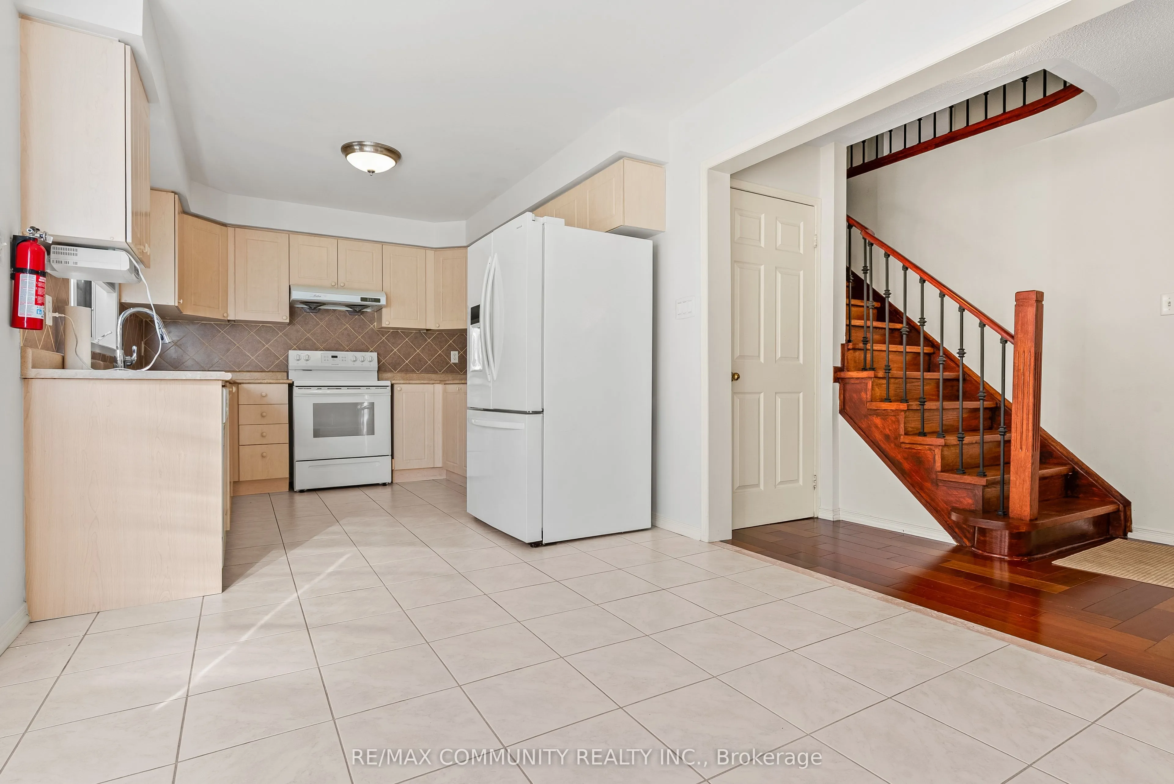54 Morland Crescent