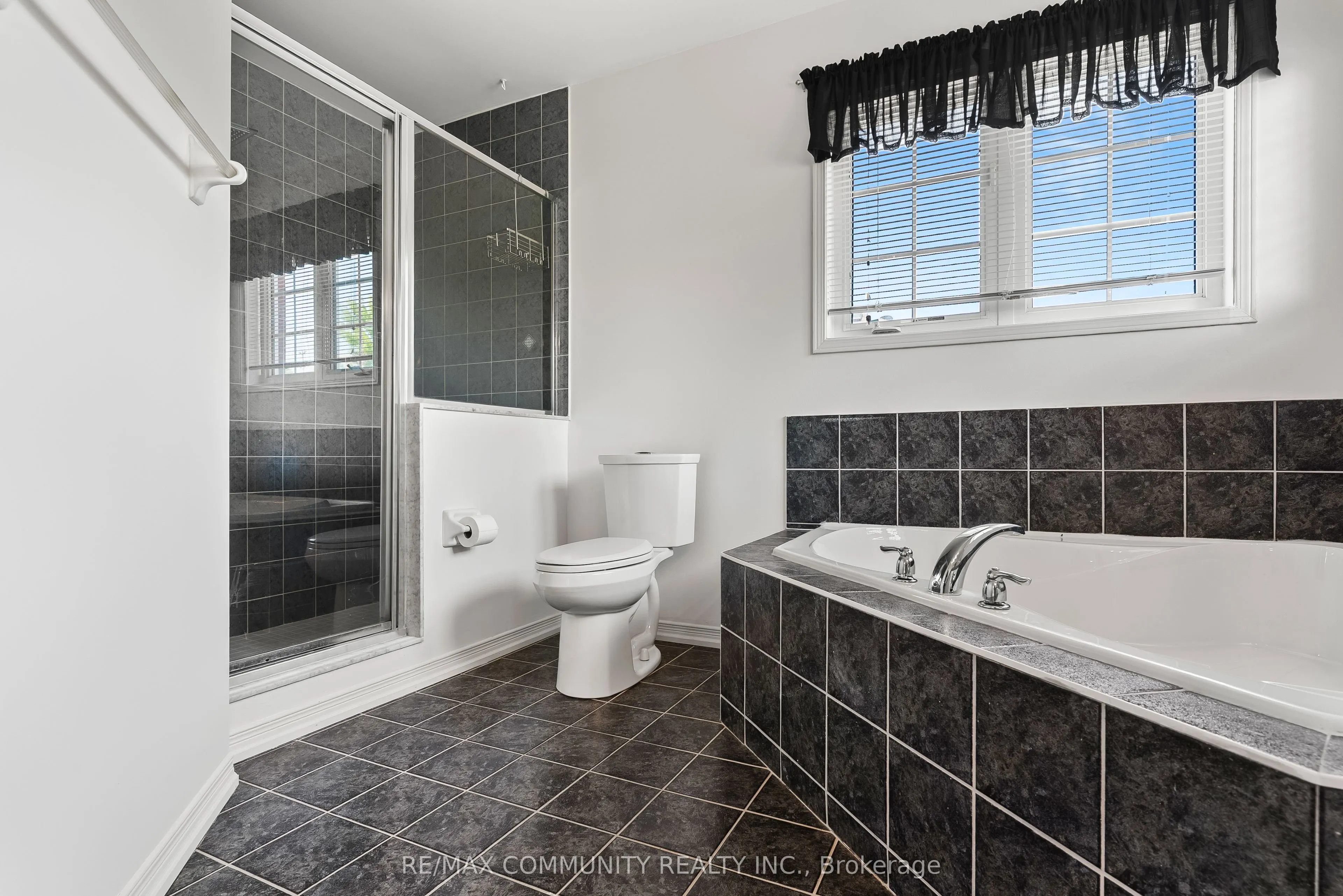 54 Morland Crescent