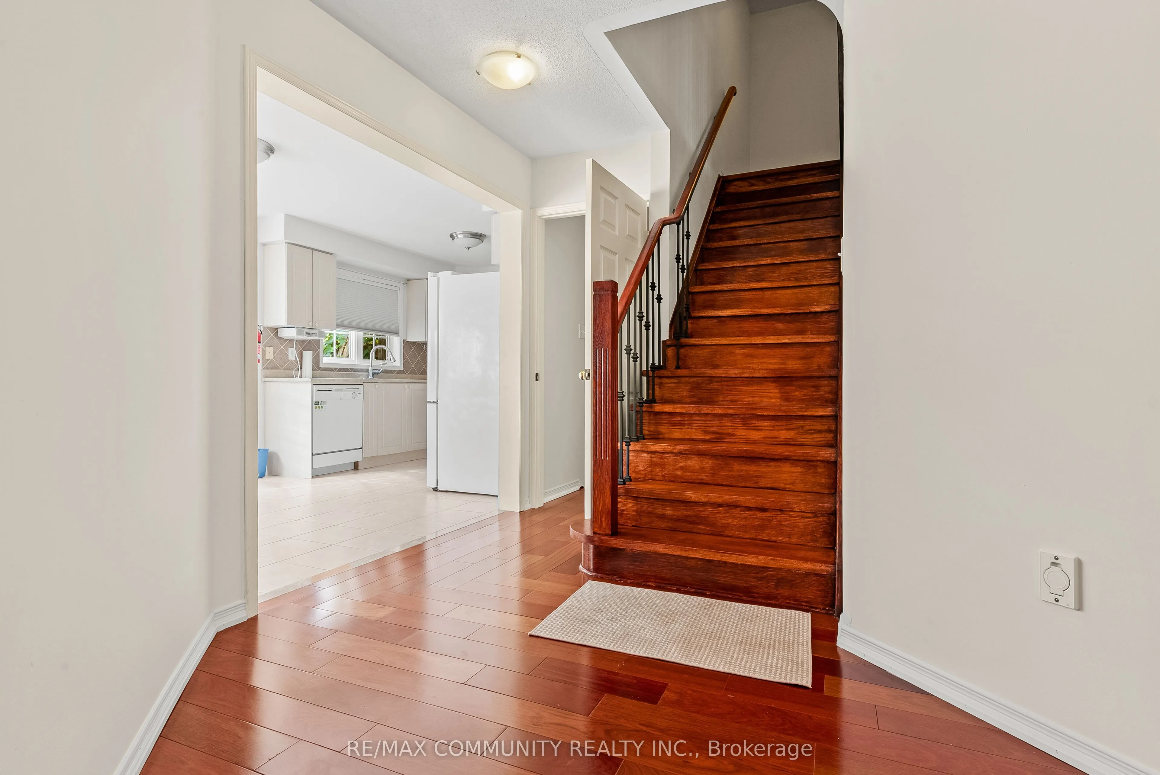 54 Morland Crescent