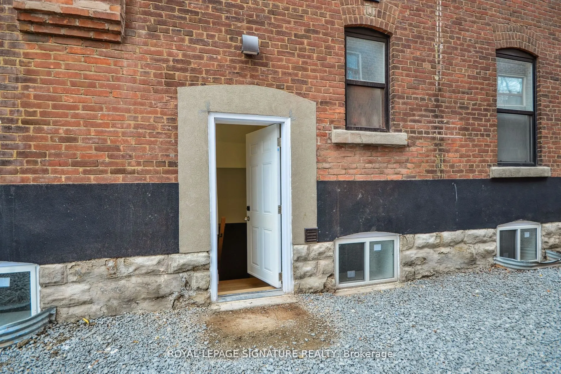 129 Kenilworth Avenue #Lower