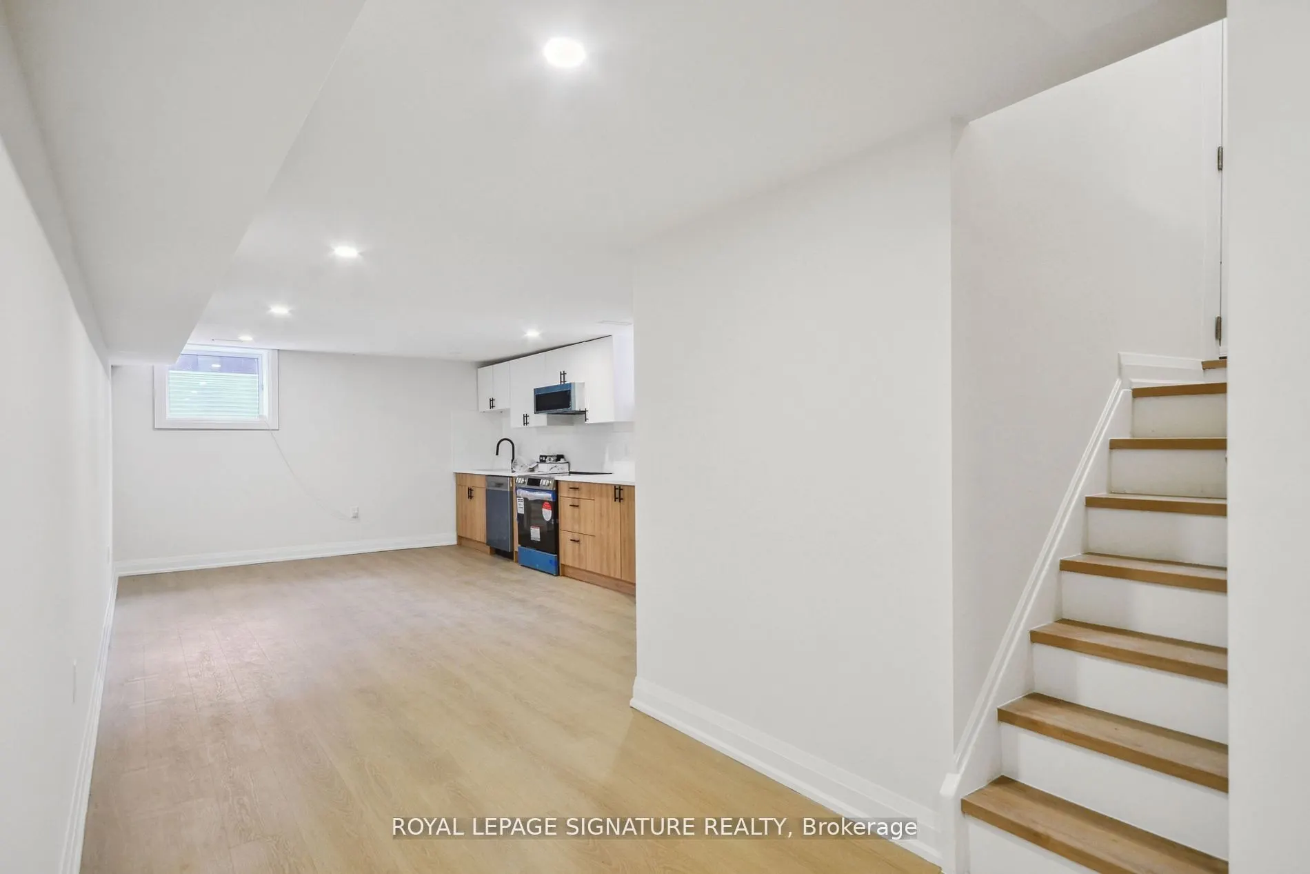 129 Kenilworth Avenue #Lower