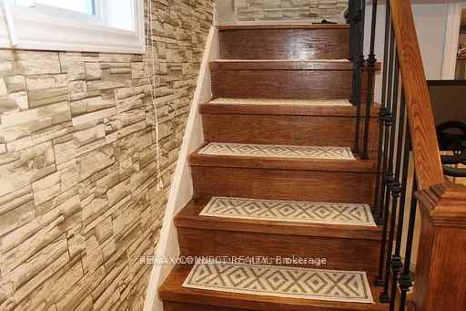 376 Dwight Avenue