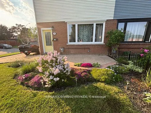 376 Dwight Avenue