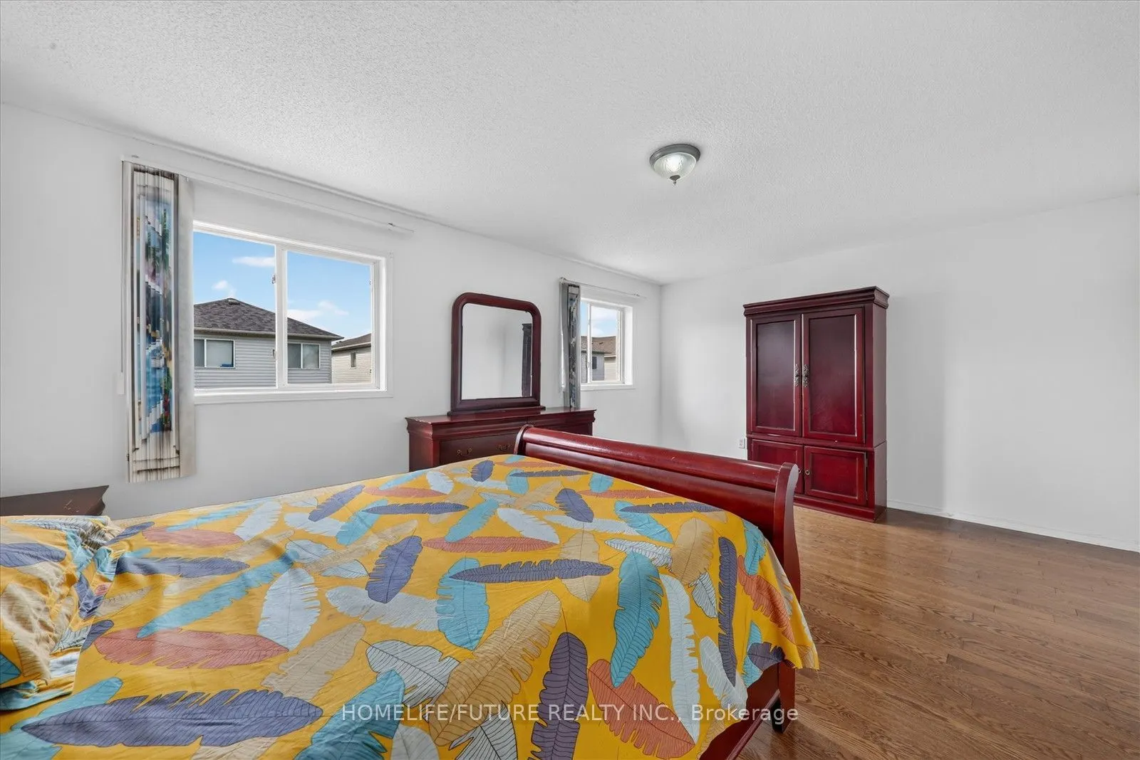 16 Rozell Road