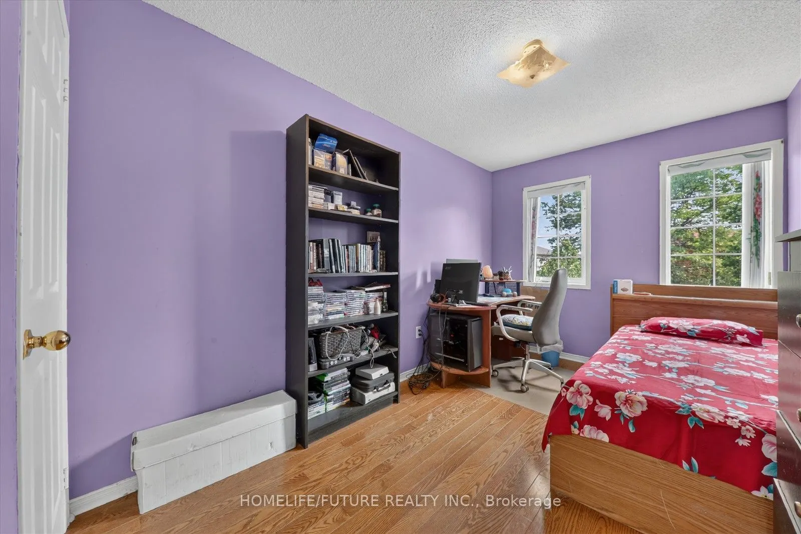 16 Rozell Road