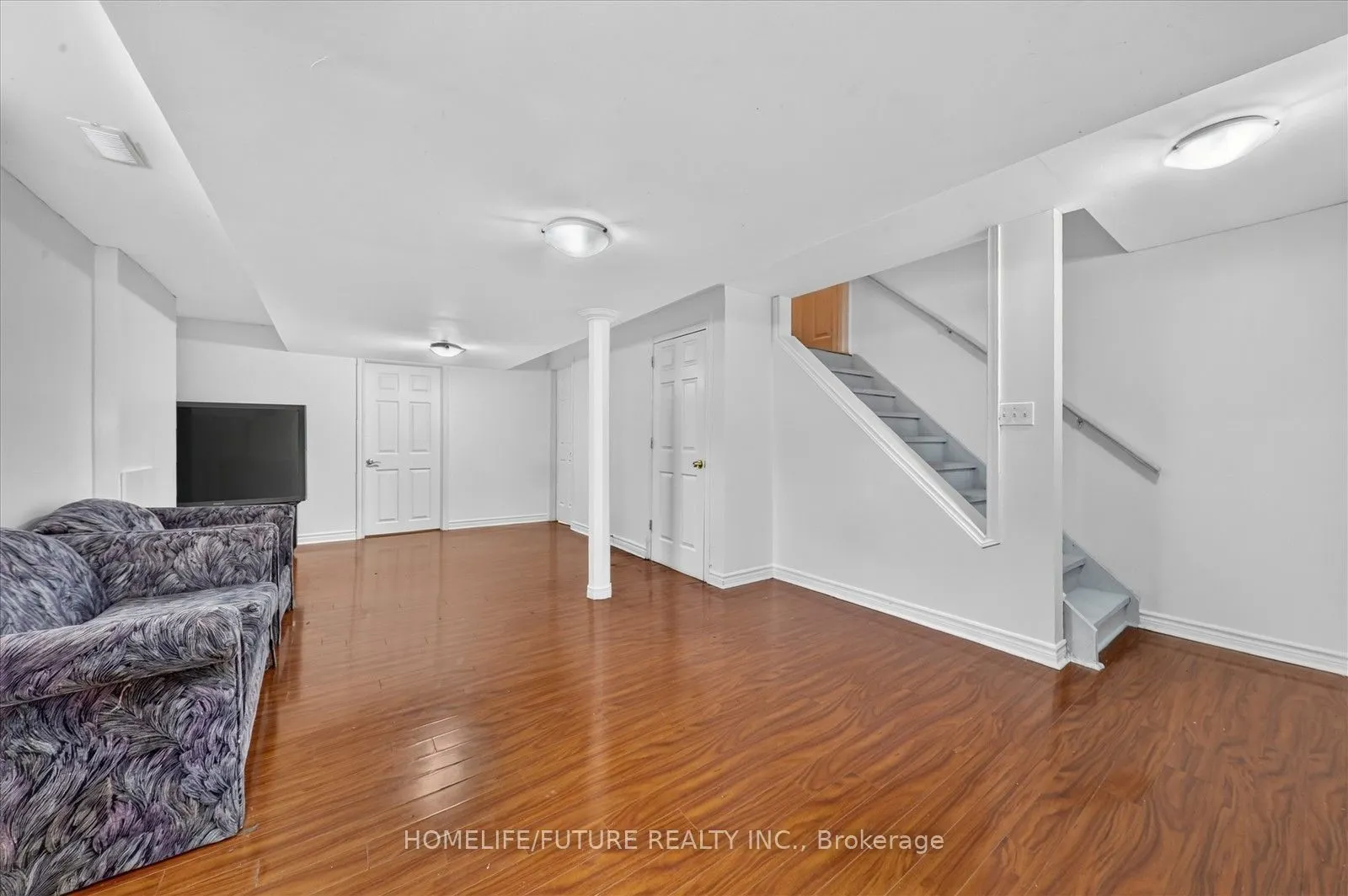 16 Rozell Road