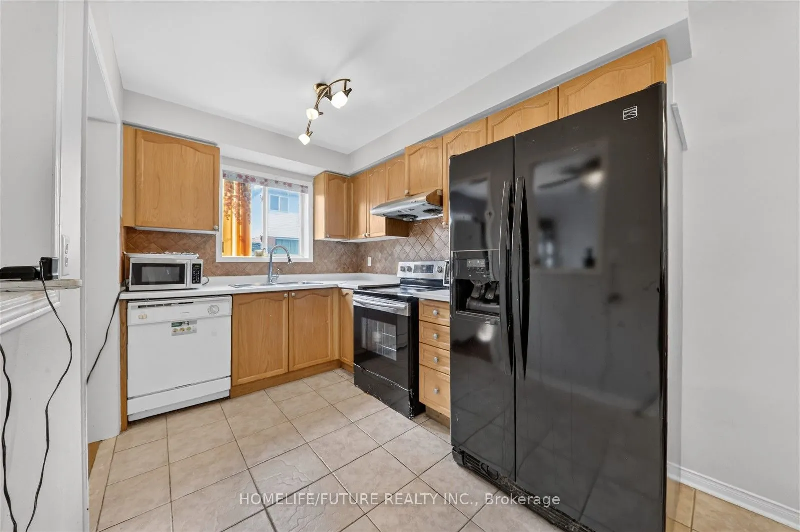 16 Rozell Road