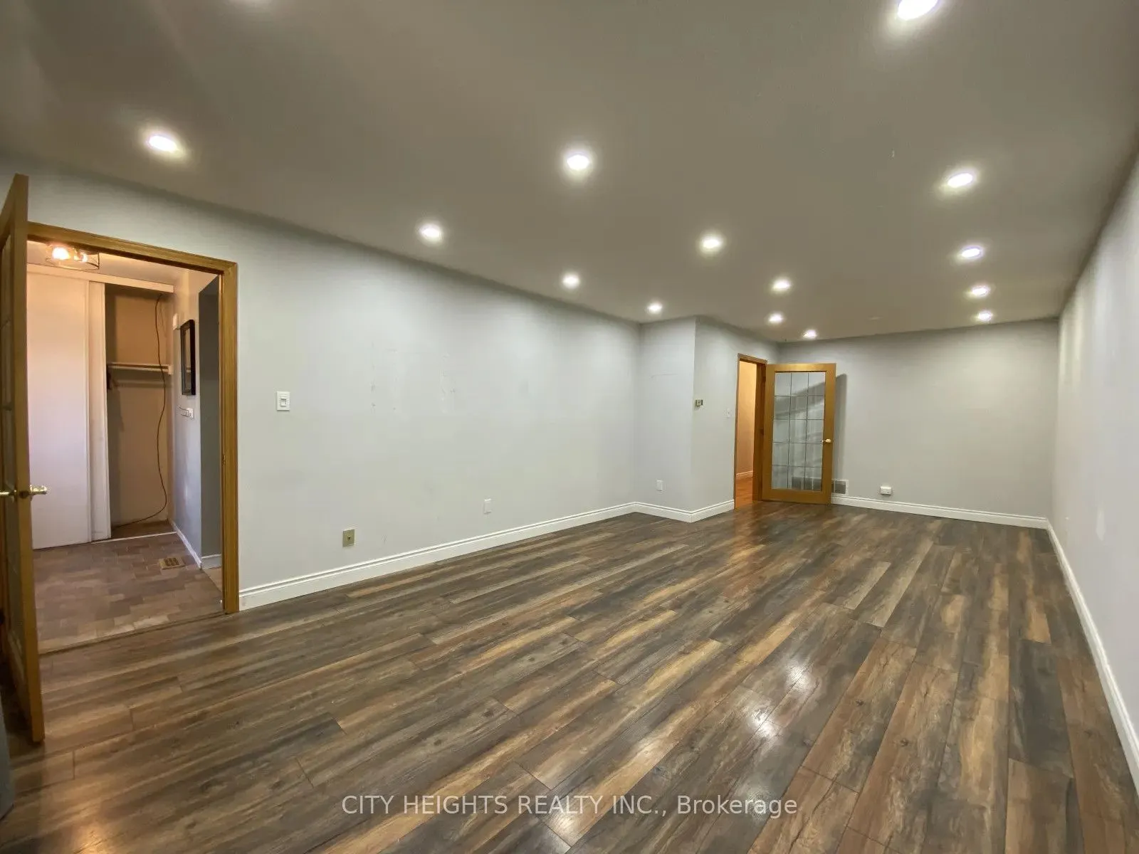 53 Goldring Drive