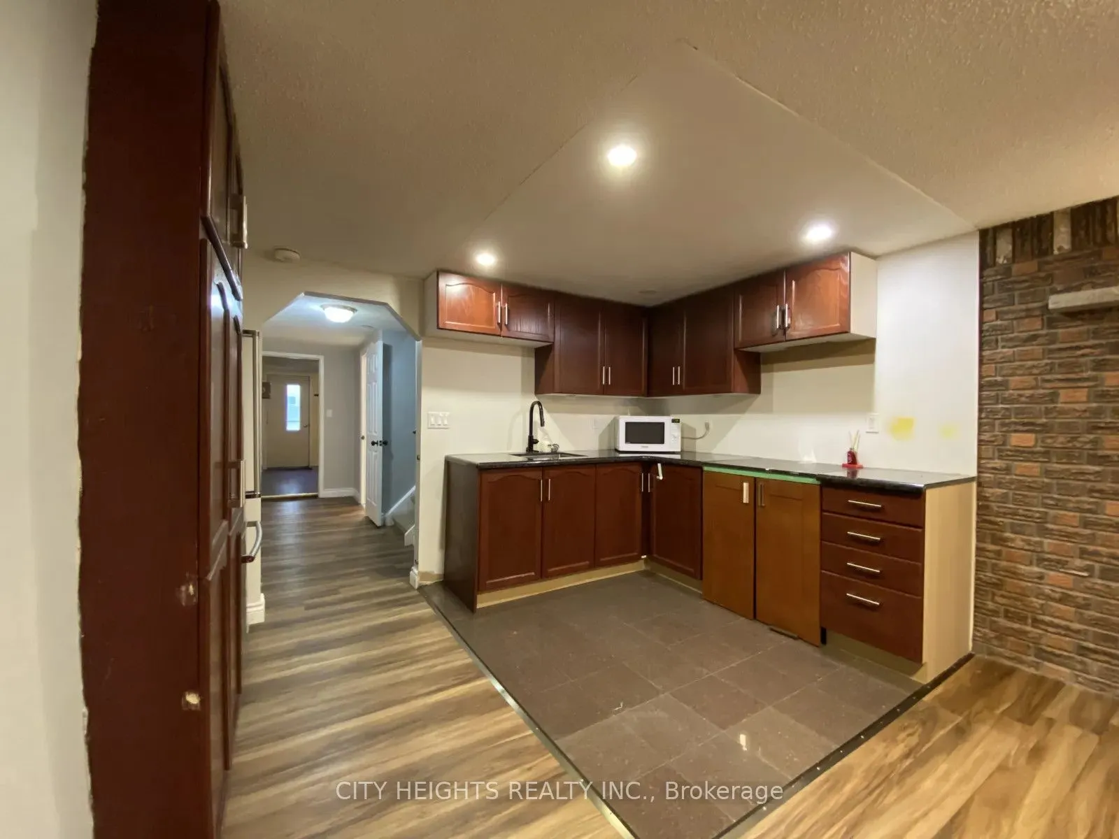 53 Goldring Drive
