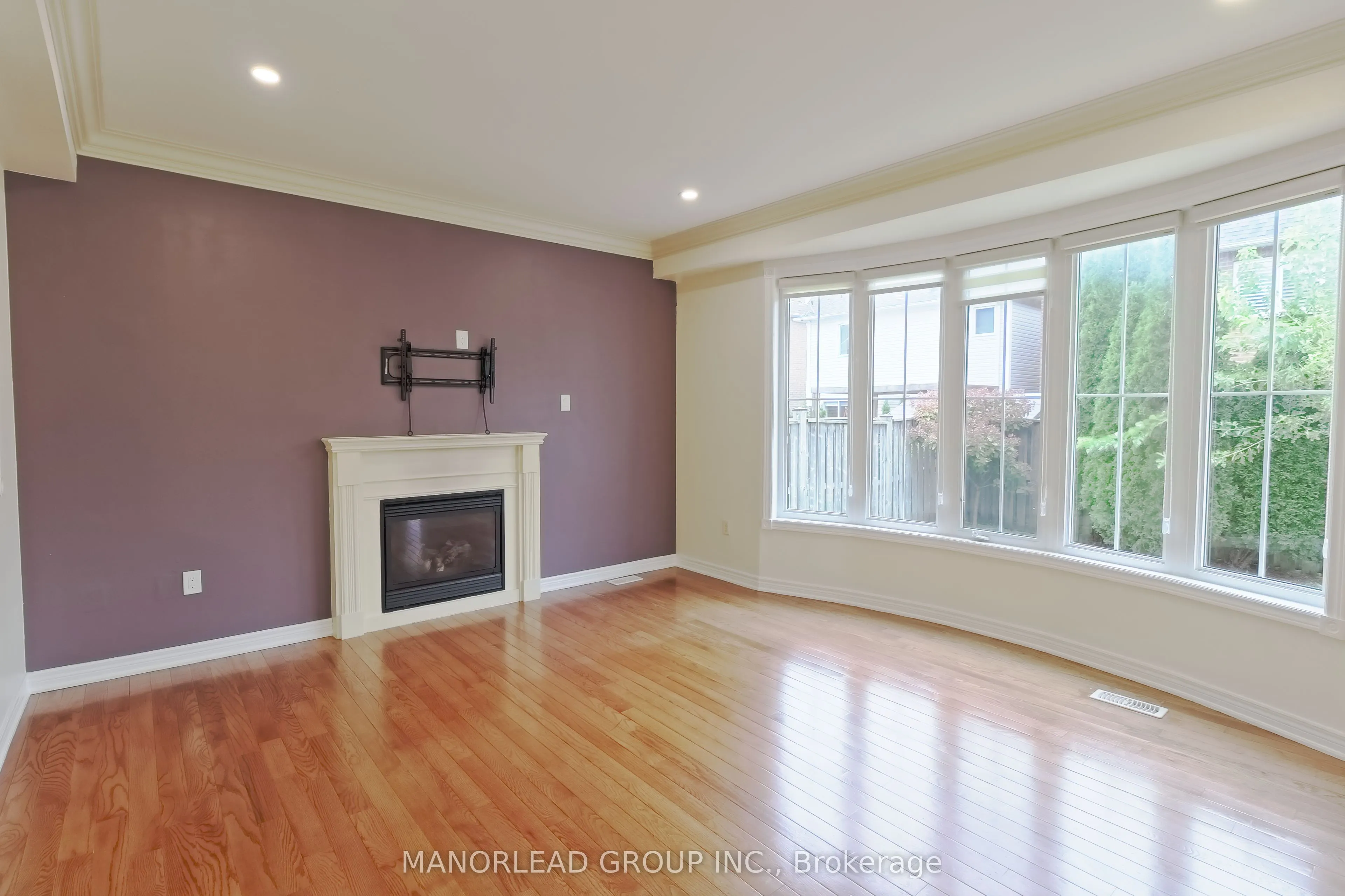 98 Holsted Drive