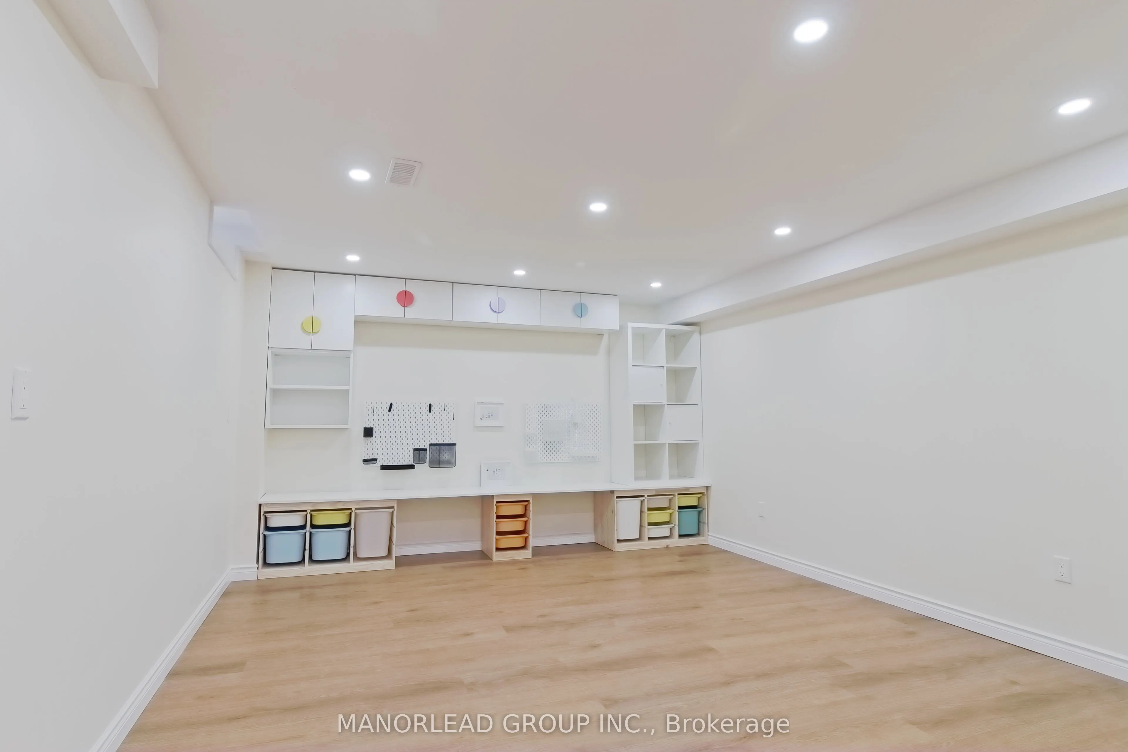 98 Holsted Drive
