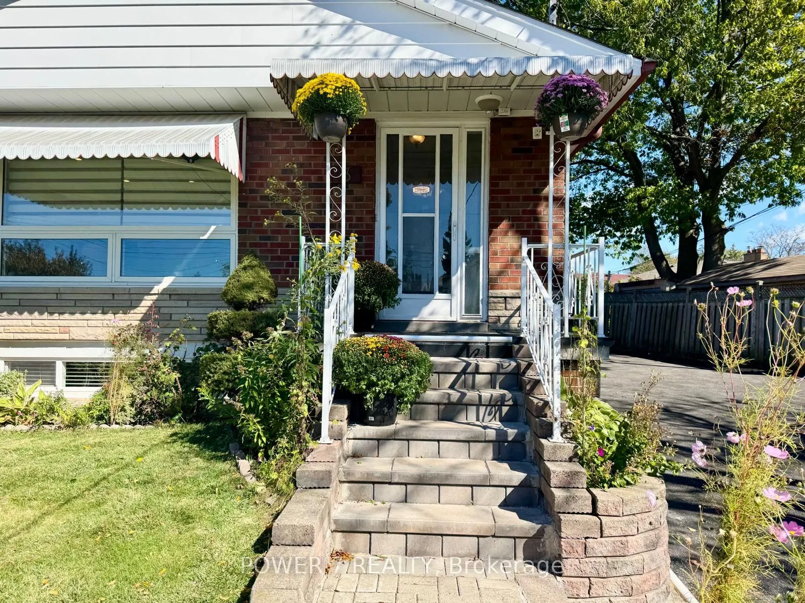 3 Brantwood Drive