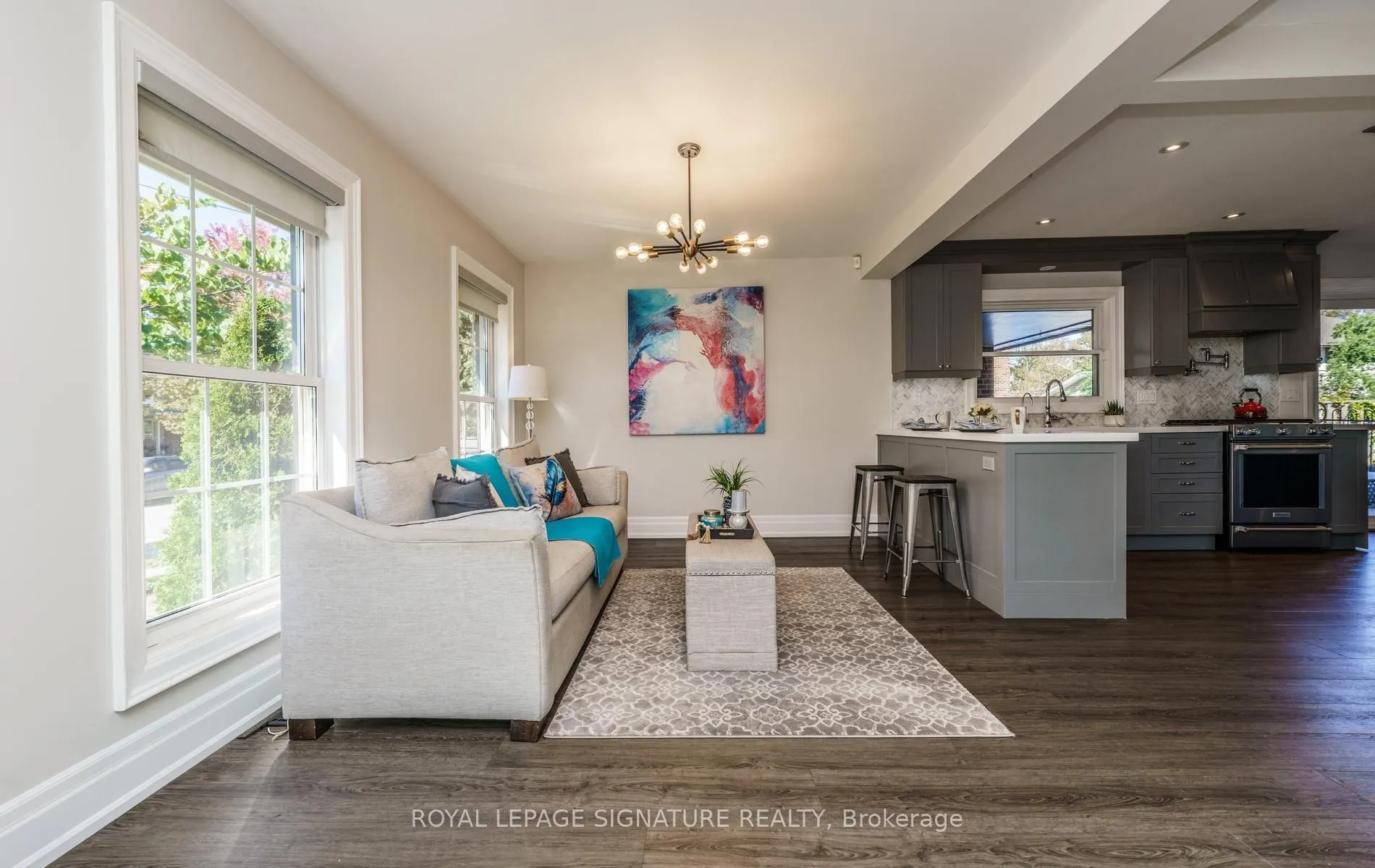 1 Kenmanor Boulevard