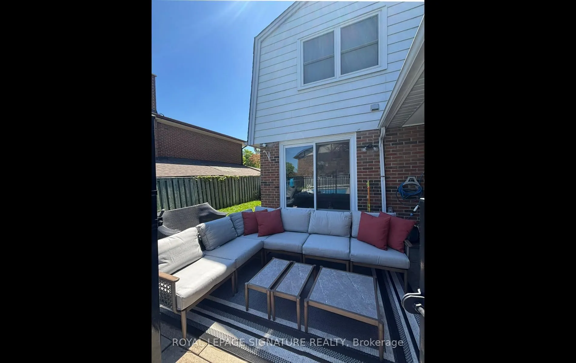 1 Kenmanor Boulevard
