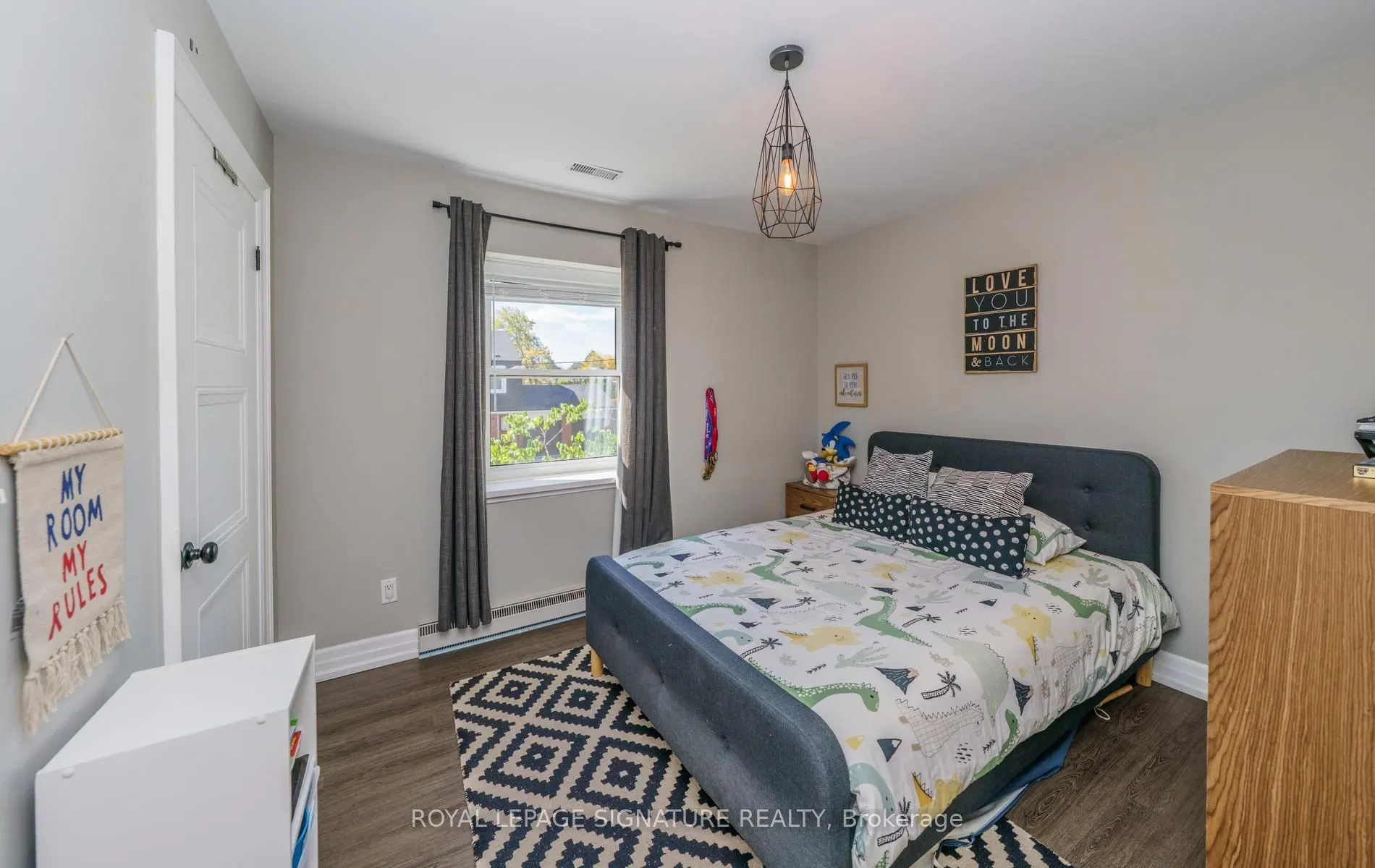 1 Kenmanor Boulevard