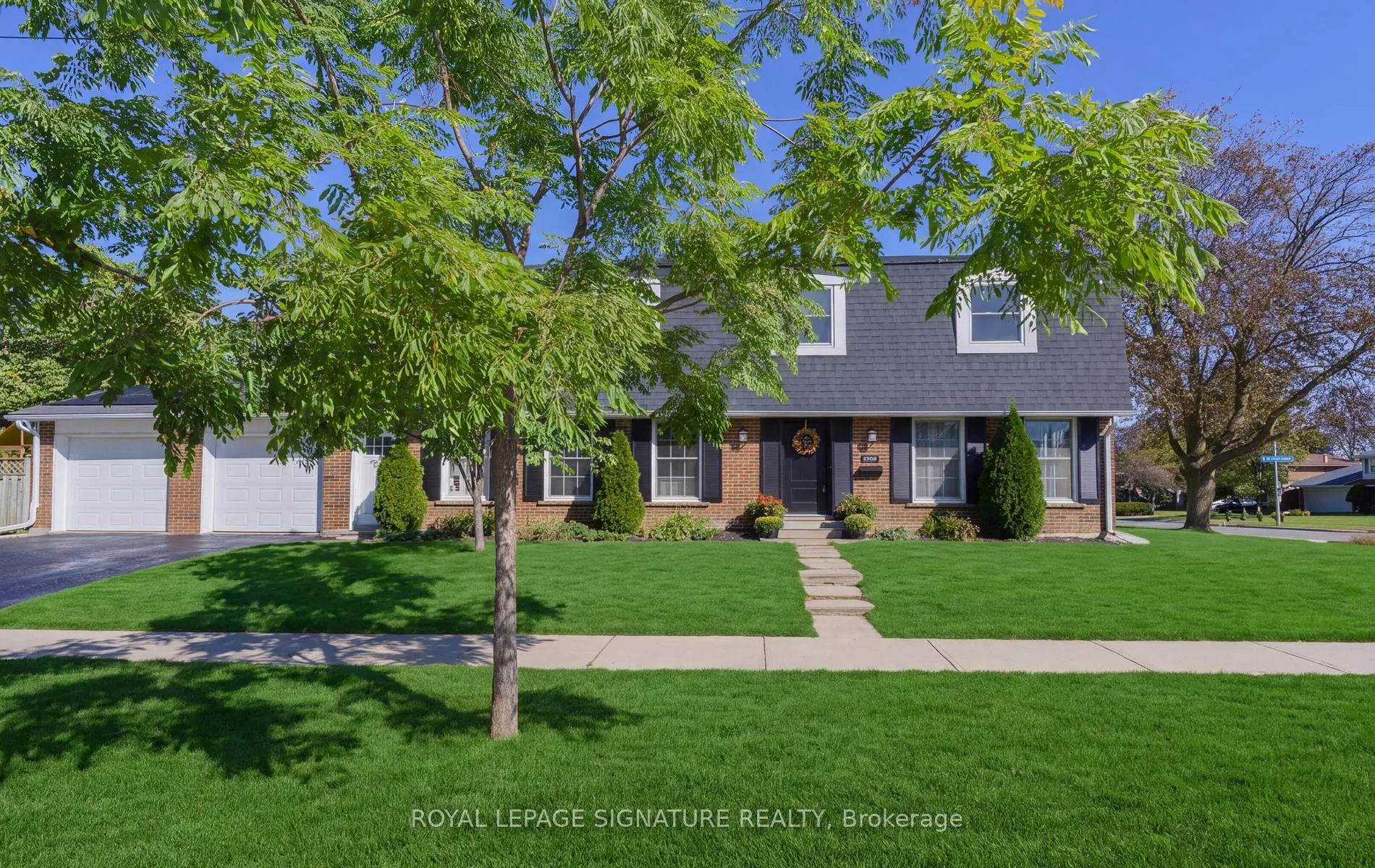 1 Kenmanor Boulevard