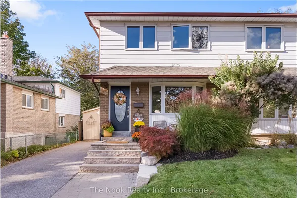 648 Berwick Crescent