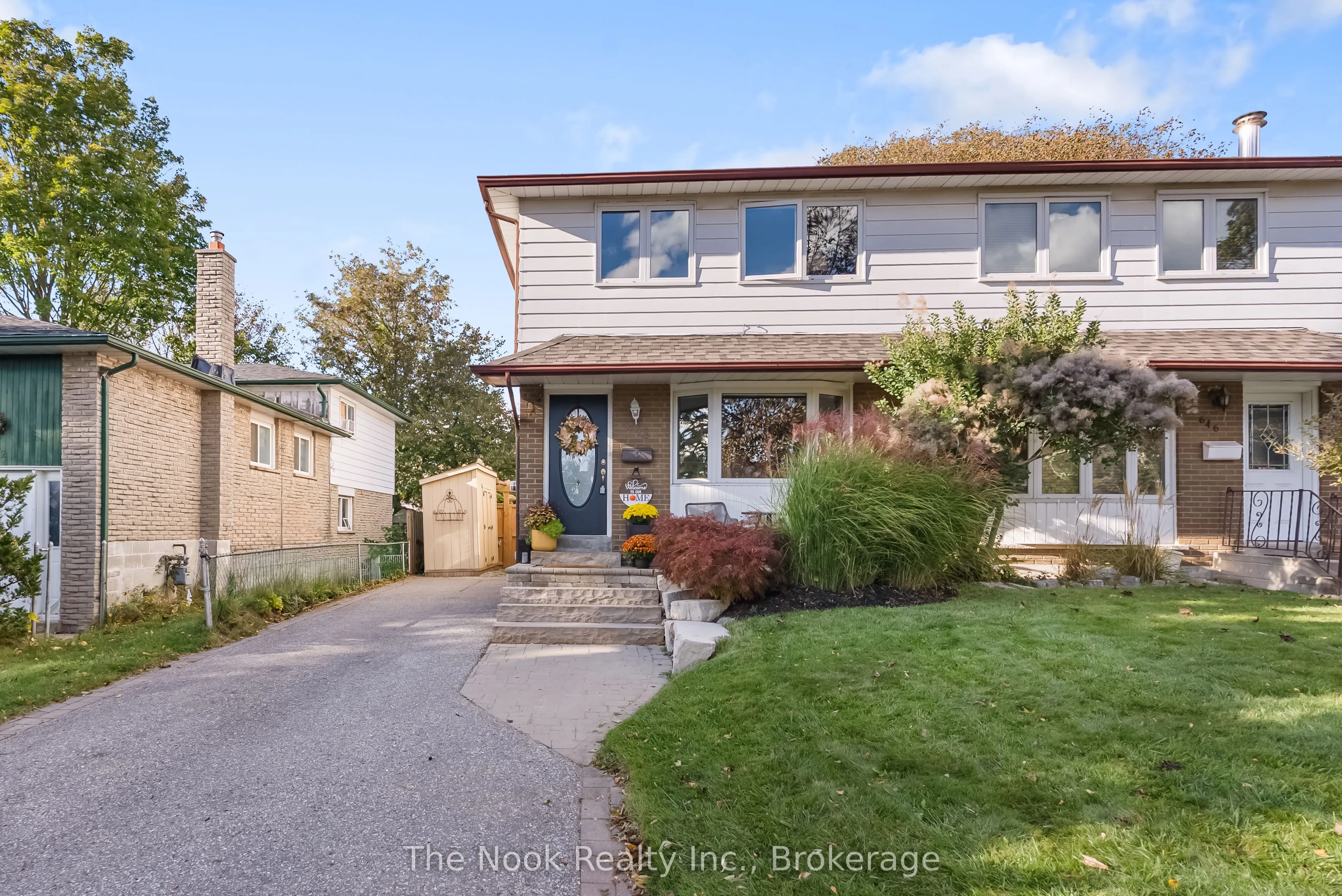 648 Berwick Crescent