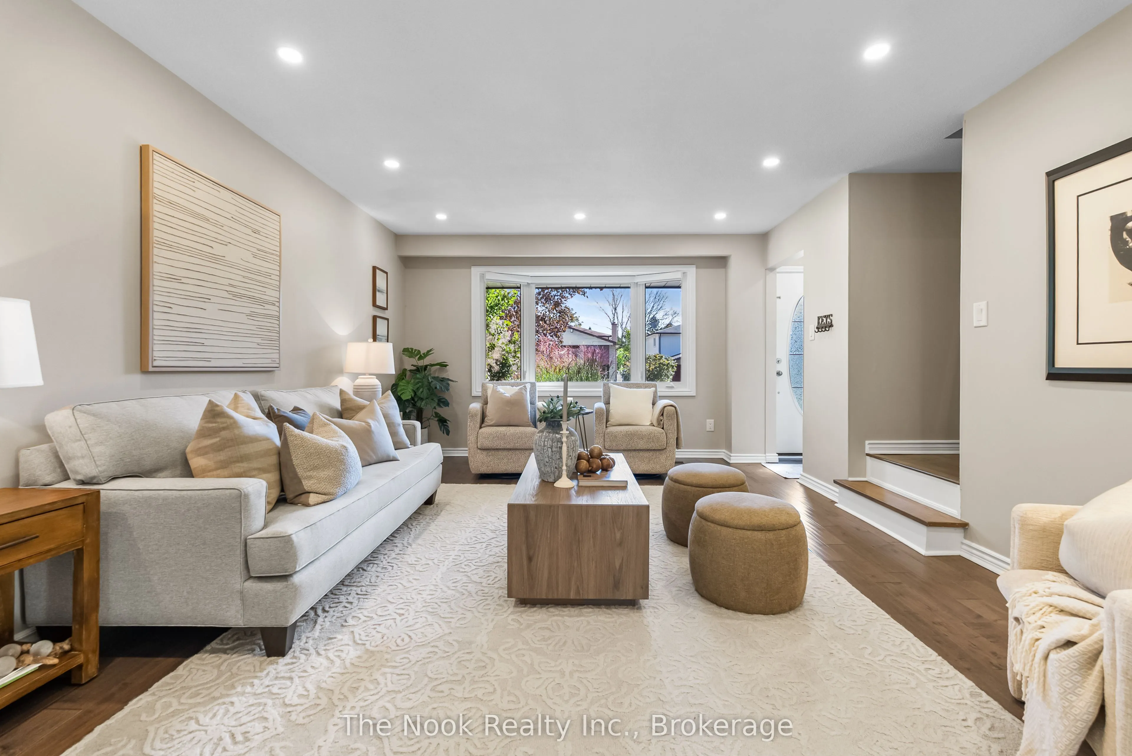 648 Berwick Crescent