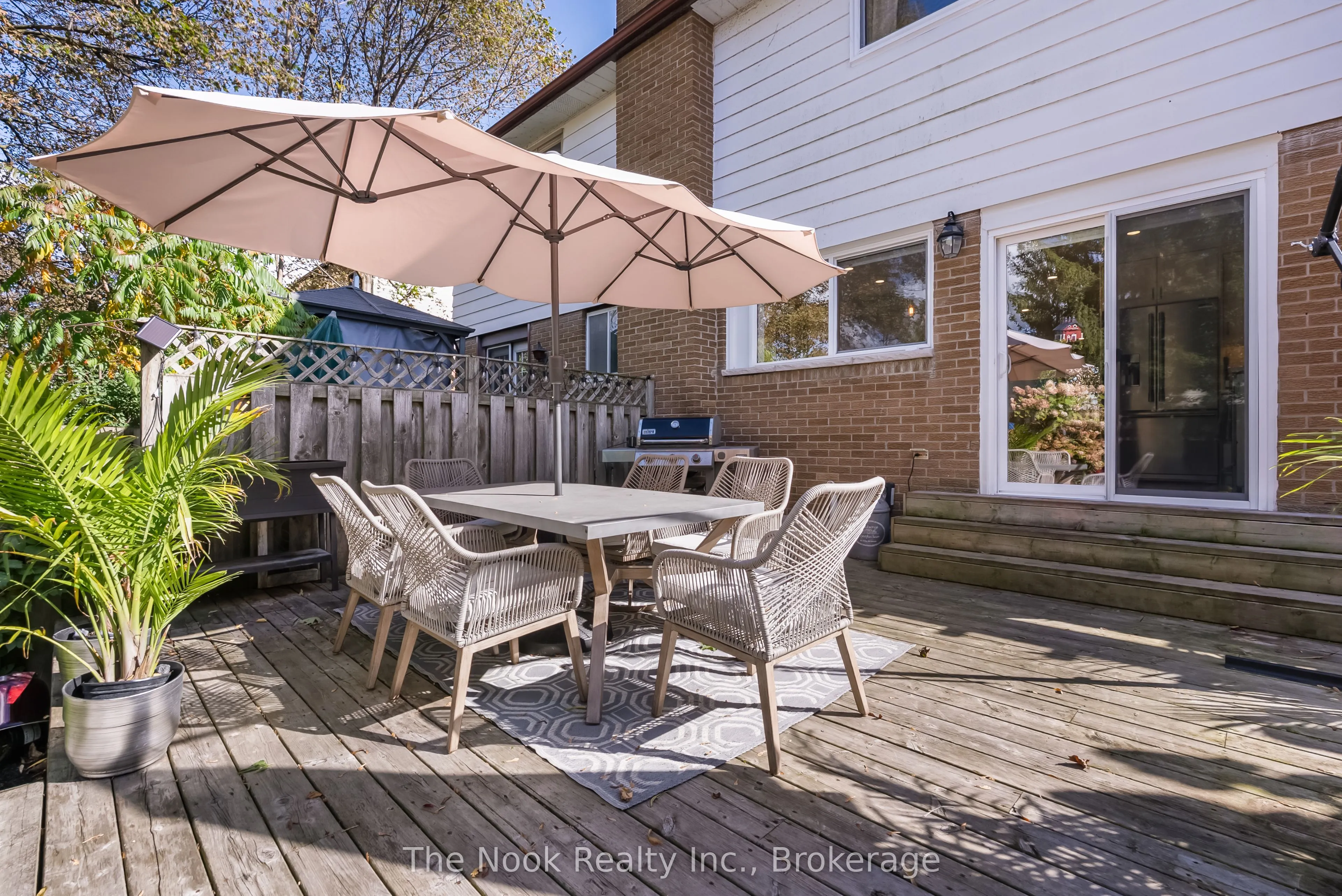 648 Berwick Crescent