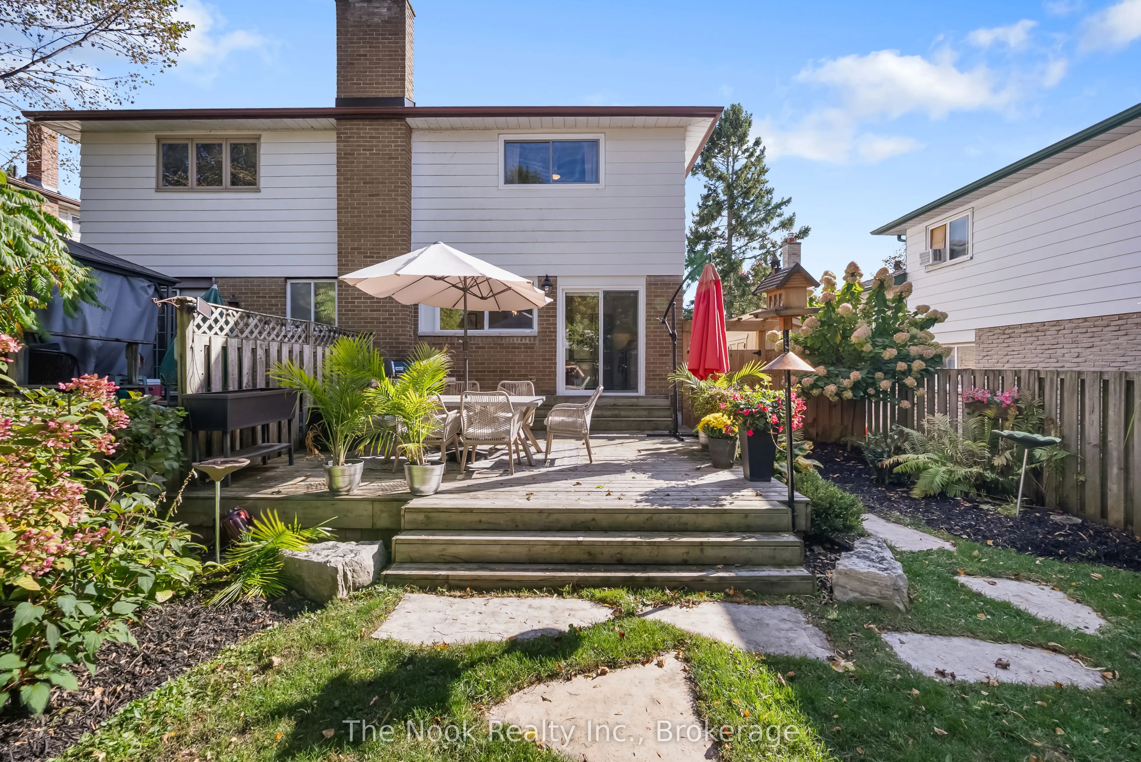 648 Berwick Crescent