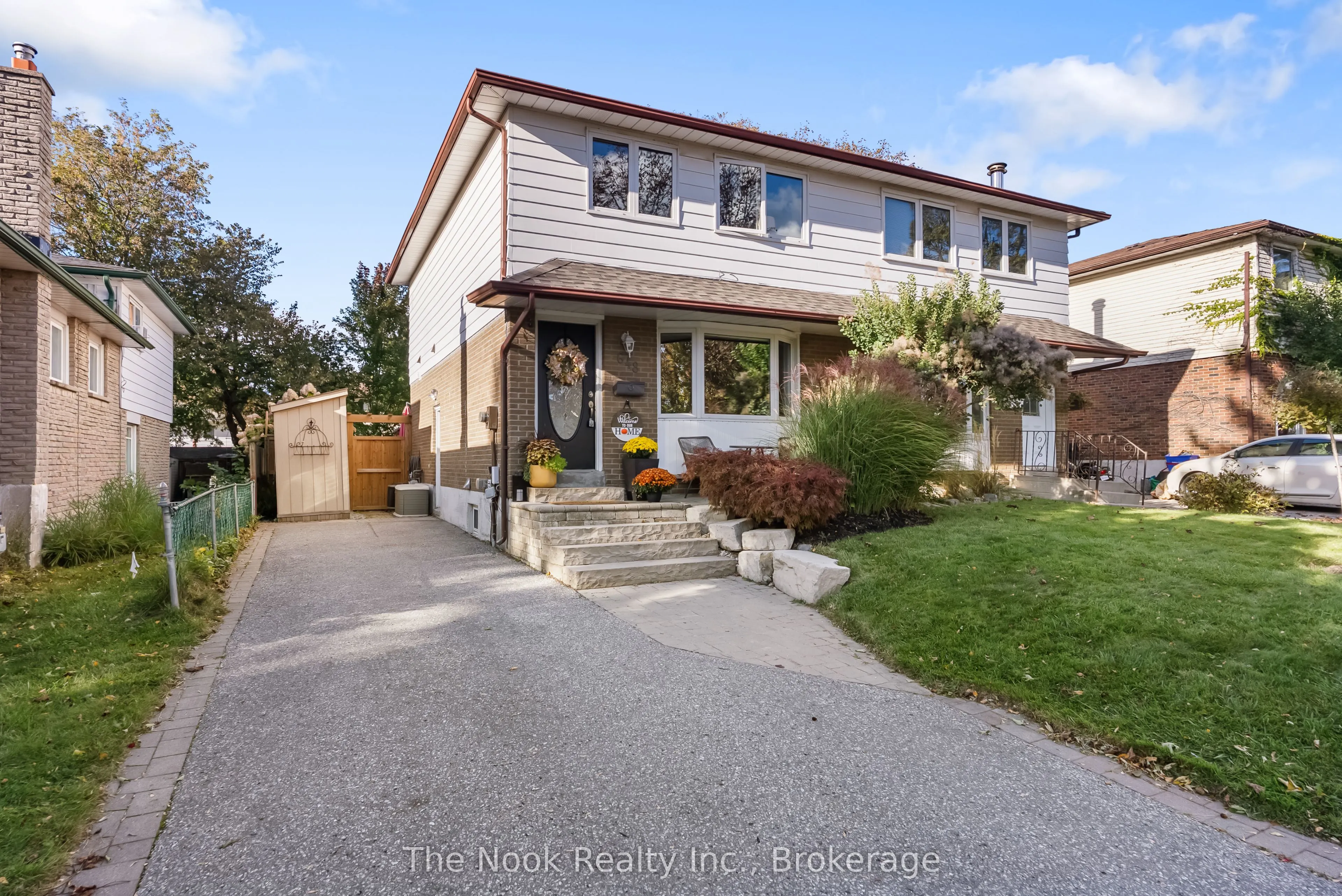 648 Berwick Crescent