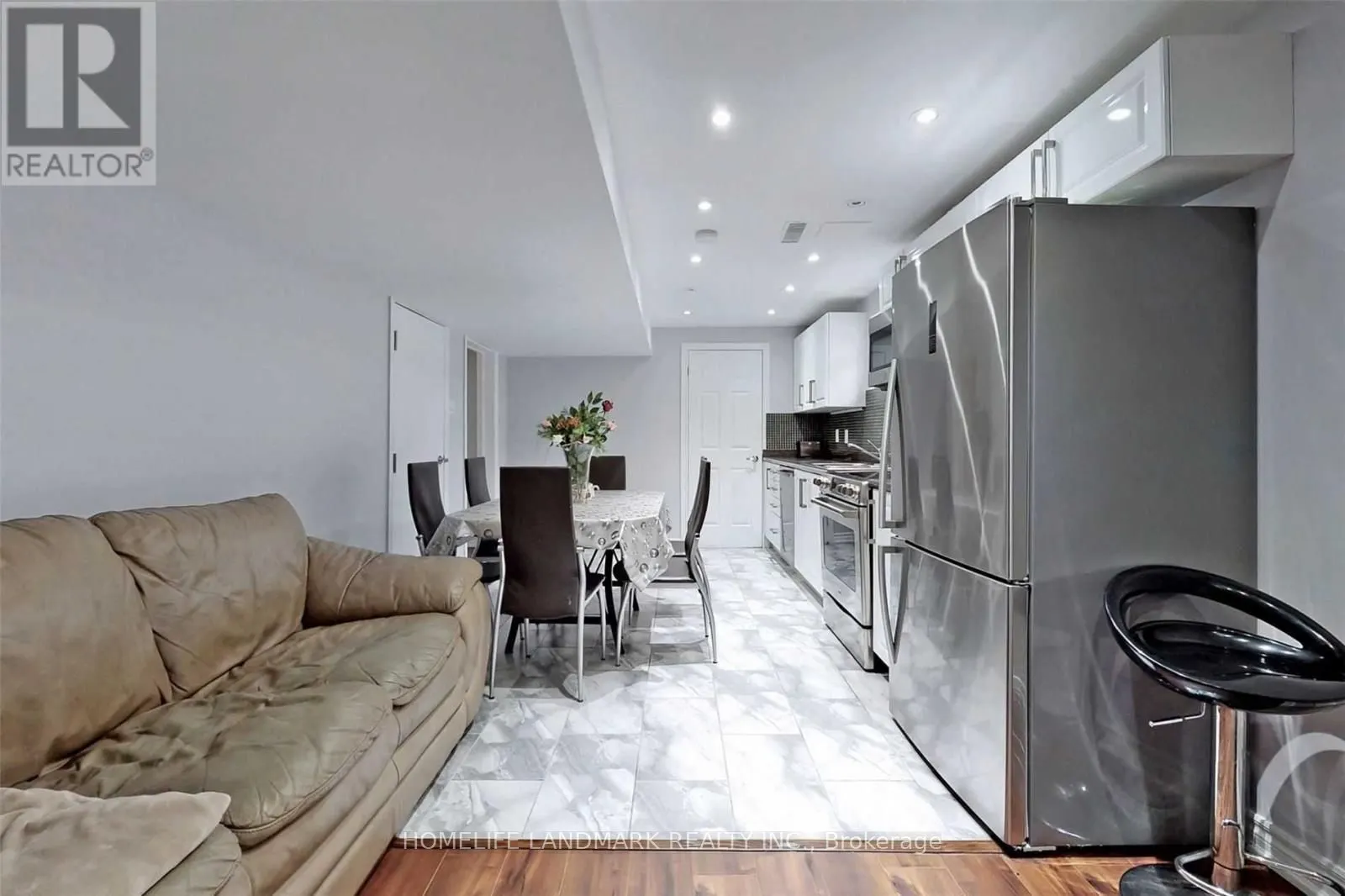 3 Ruddell Place