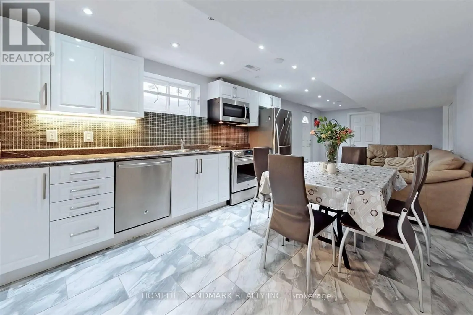 3 Ruddell Place