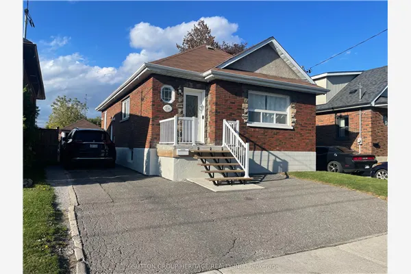 236 Mcnaughton Avenue