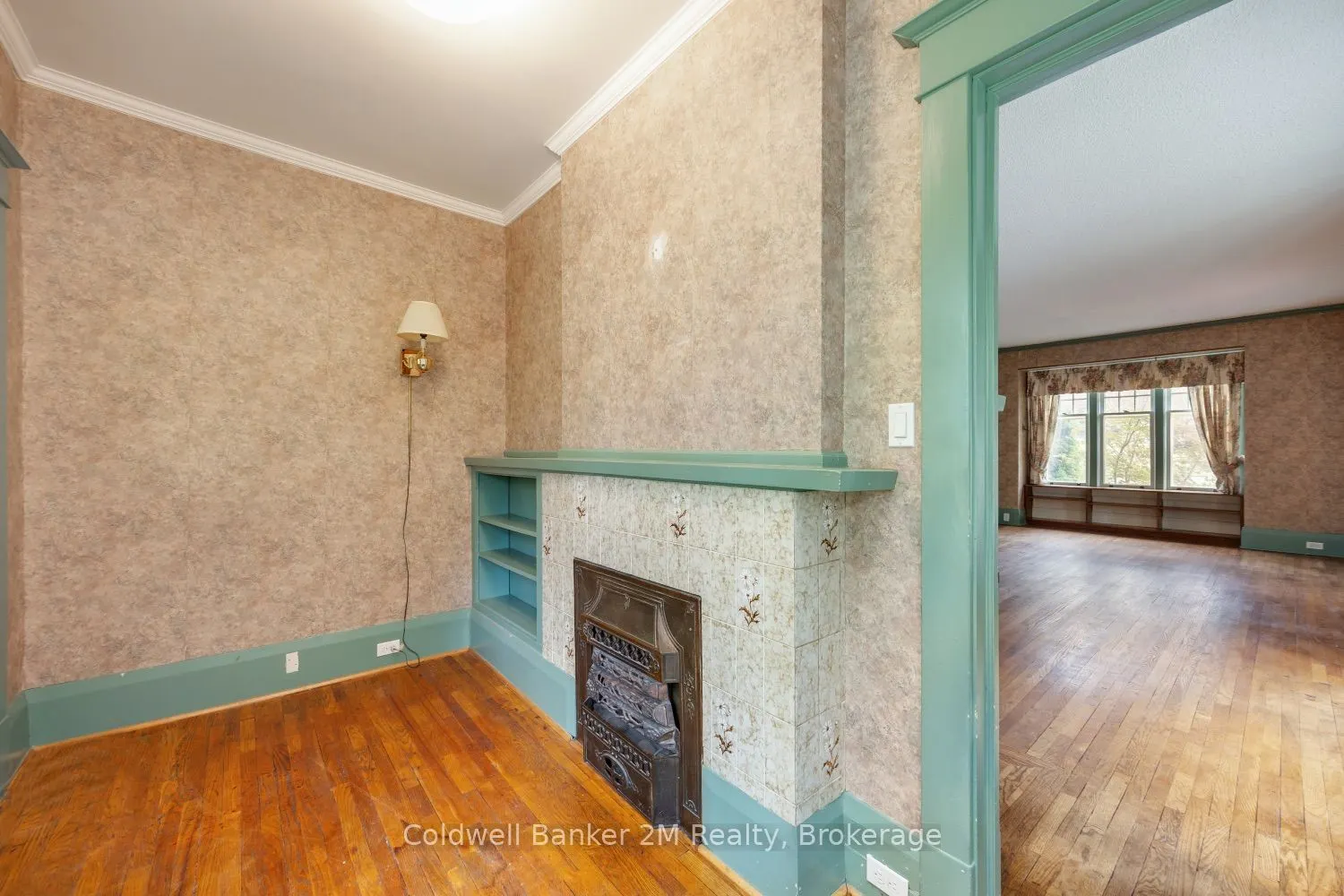 408 Simcoe Street N