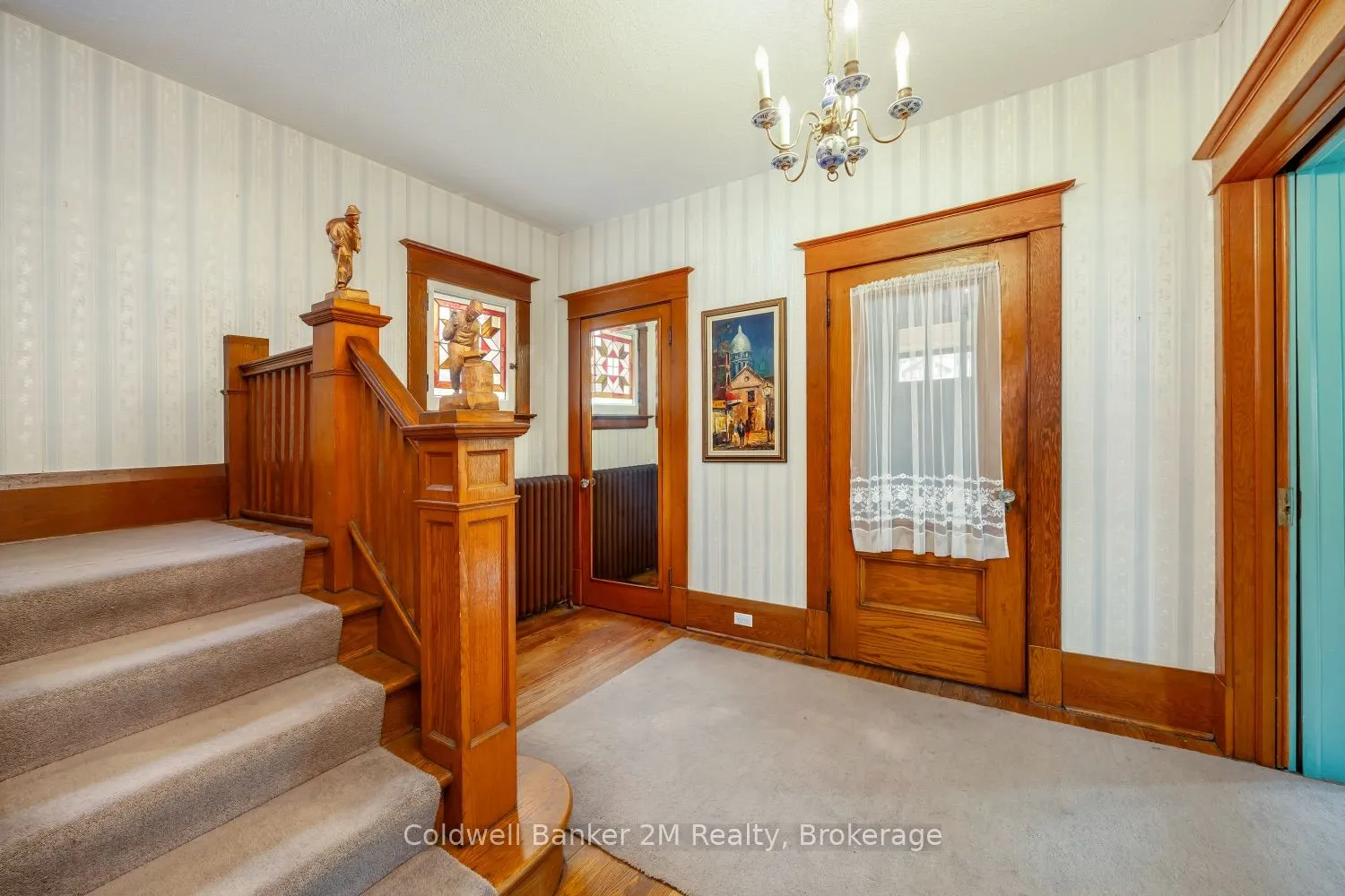 408 Simcoe Street N