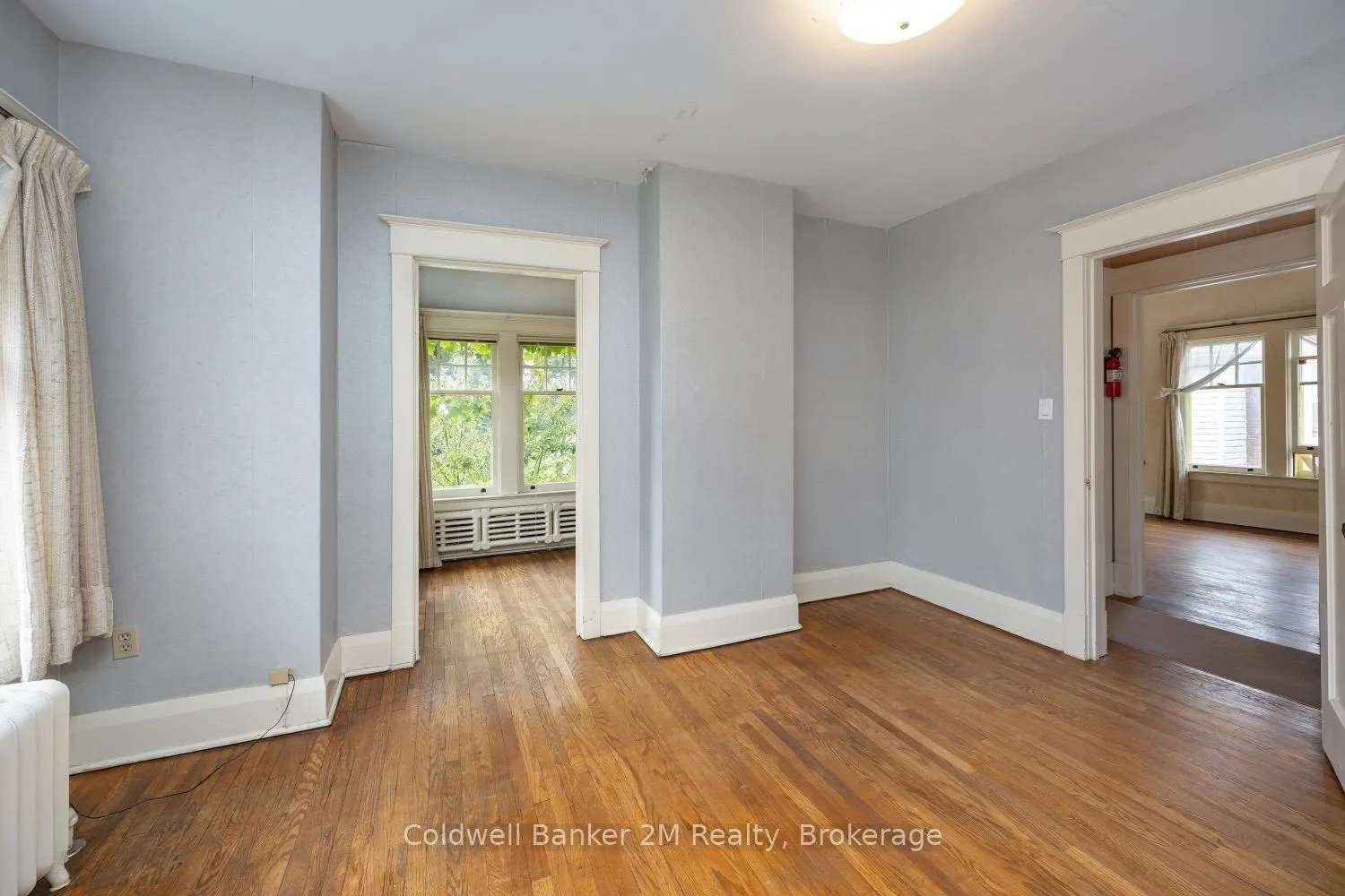 408 Simcoe Street N