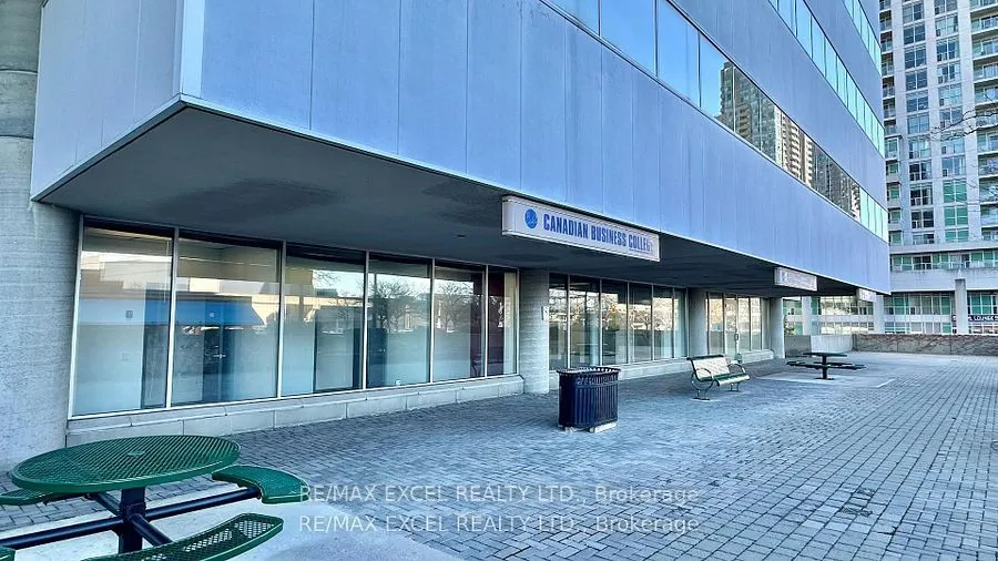 55 Town Centre Court #108b