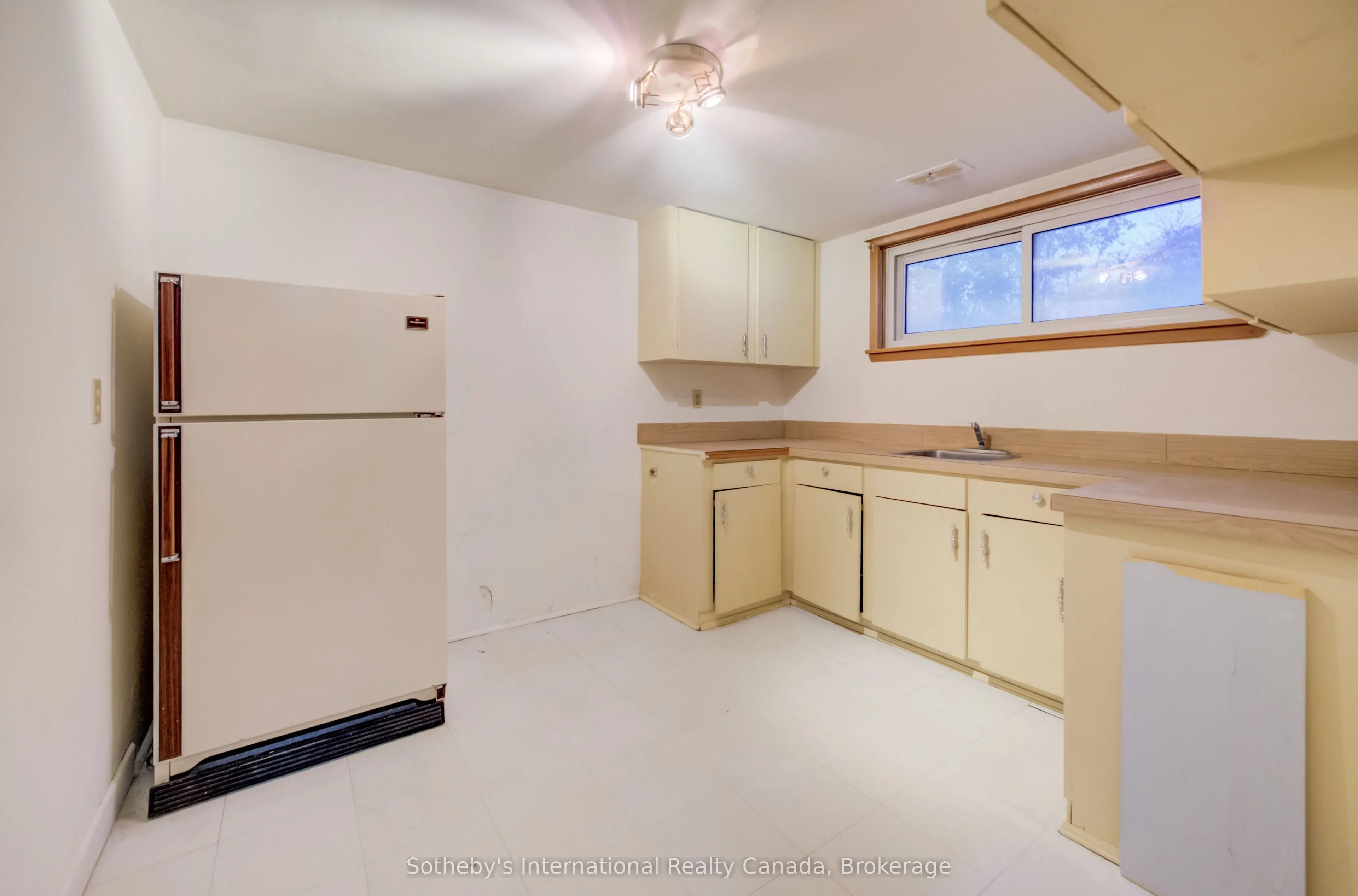 1478 Altona Road