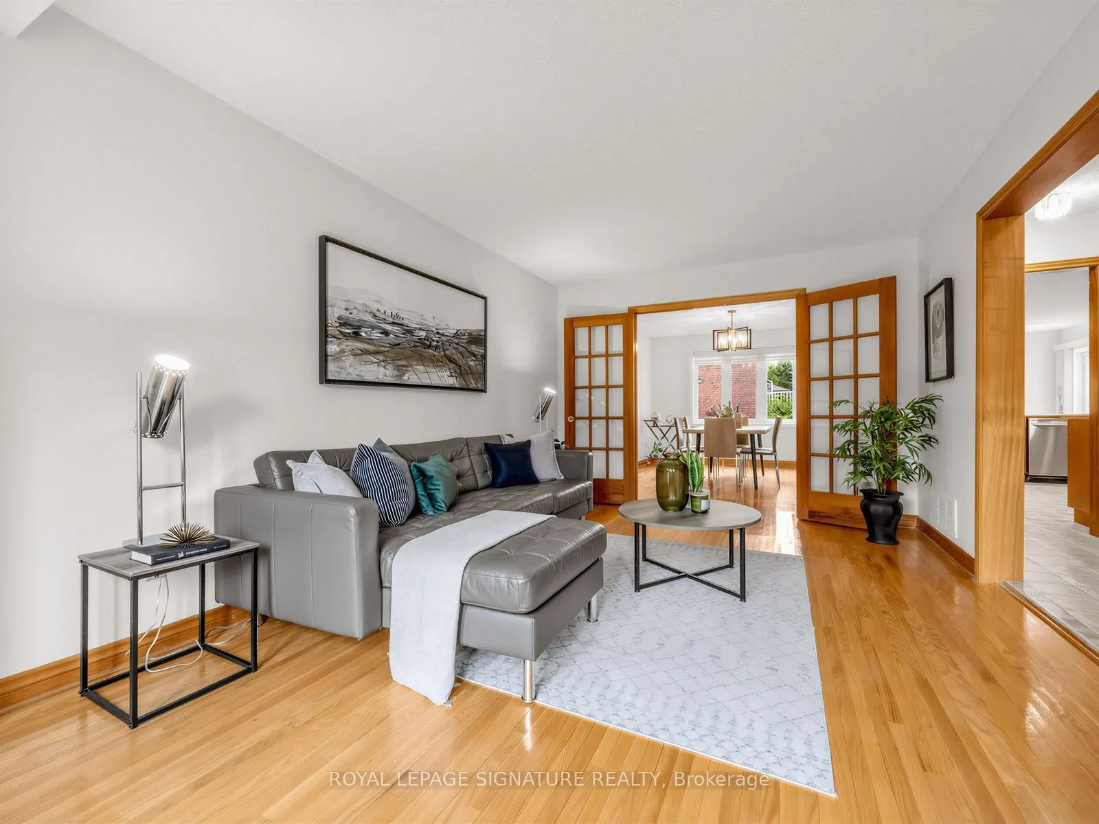 30 Invermarge Drive