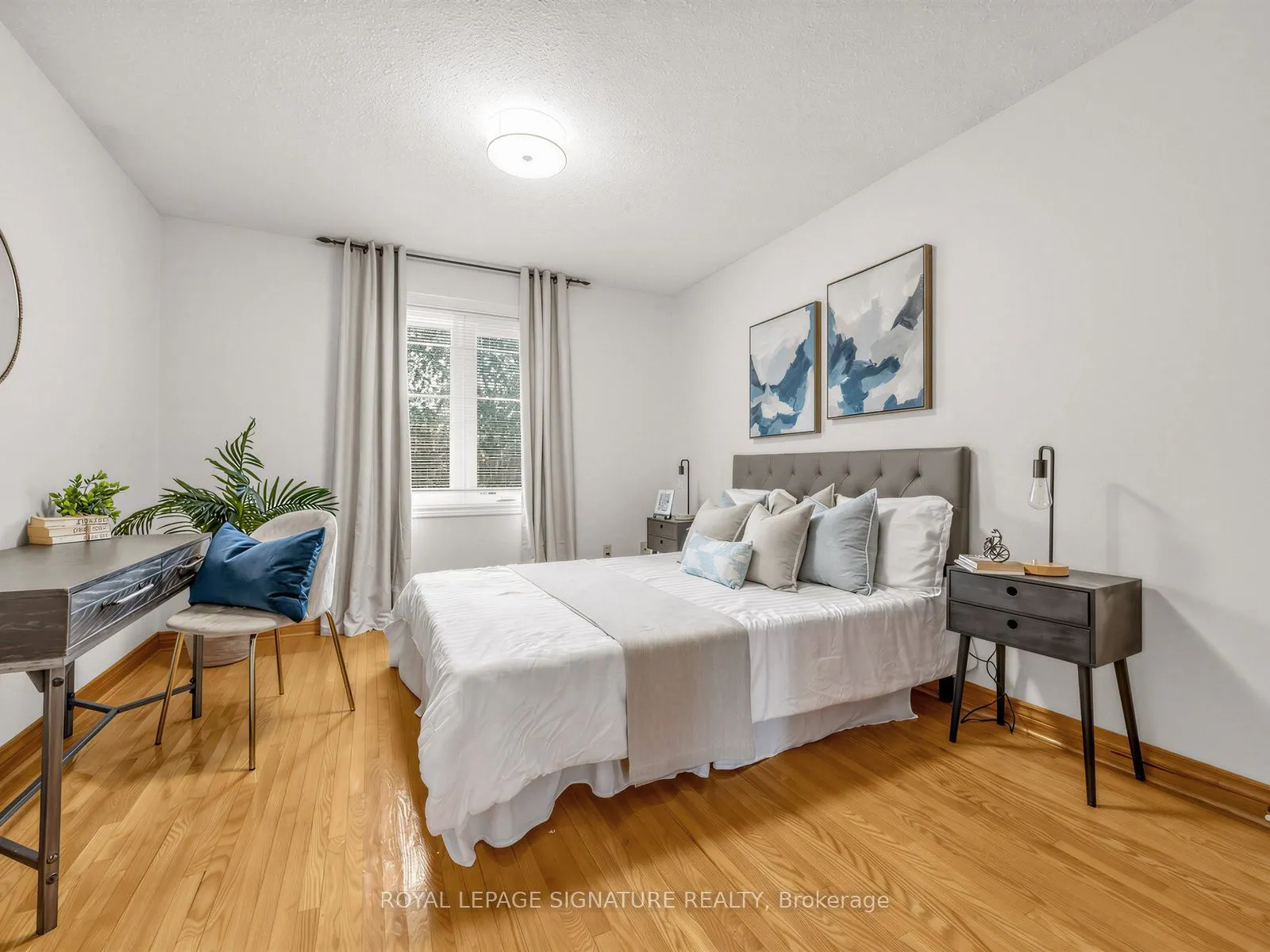 30 Invermarge Drive