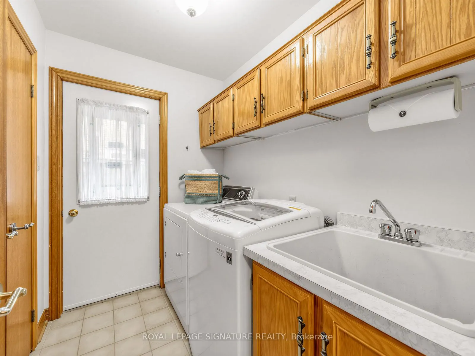 30 Invermarge Drive