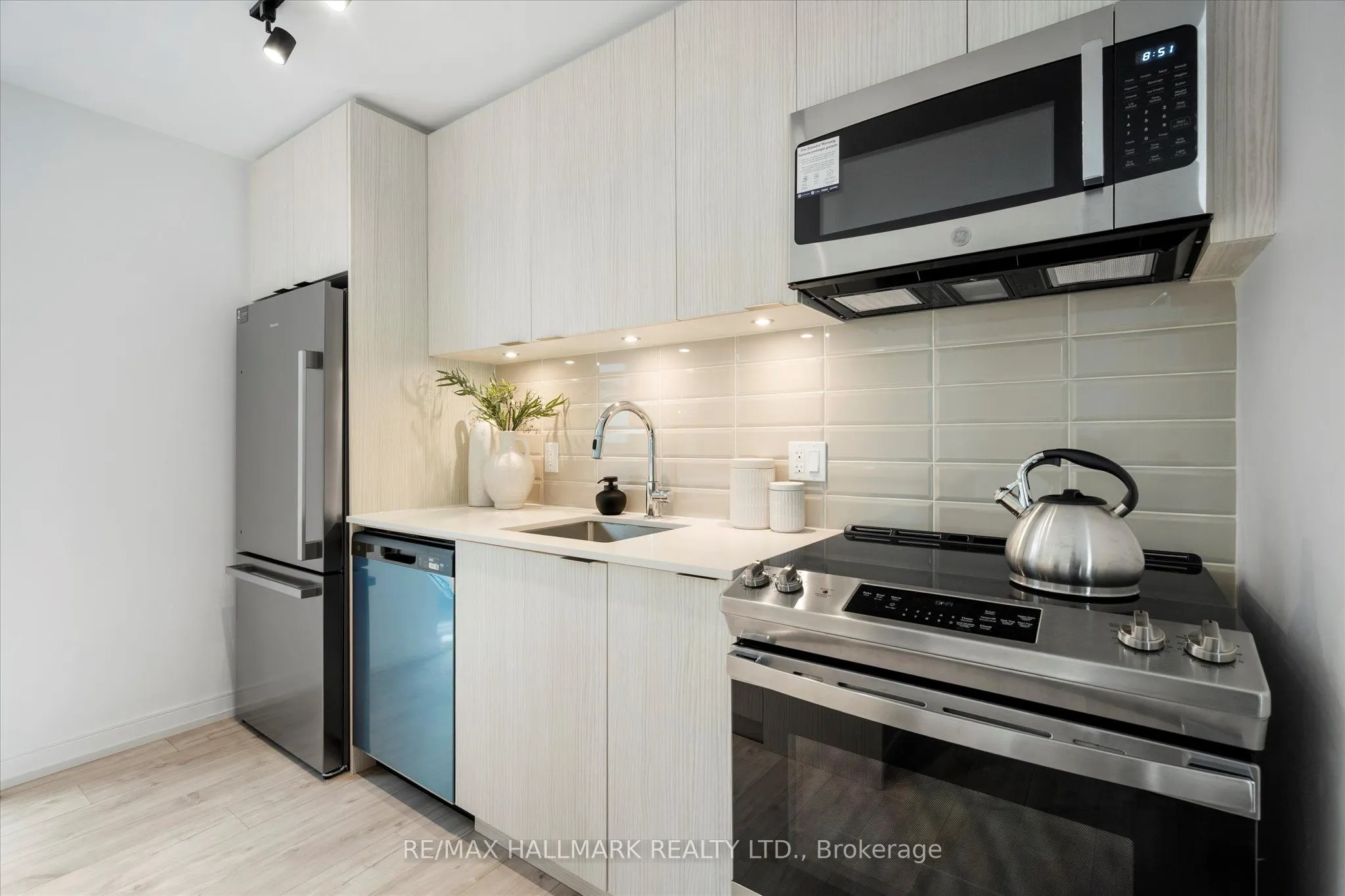 170 Clonmore Avenue #3