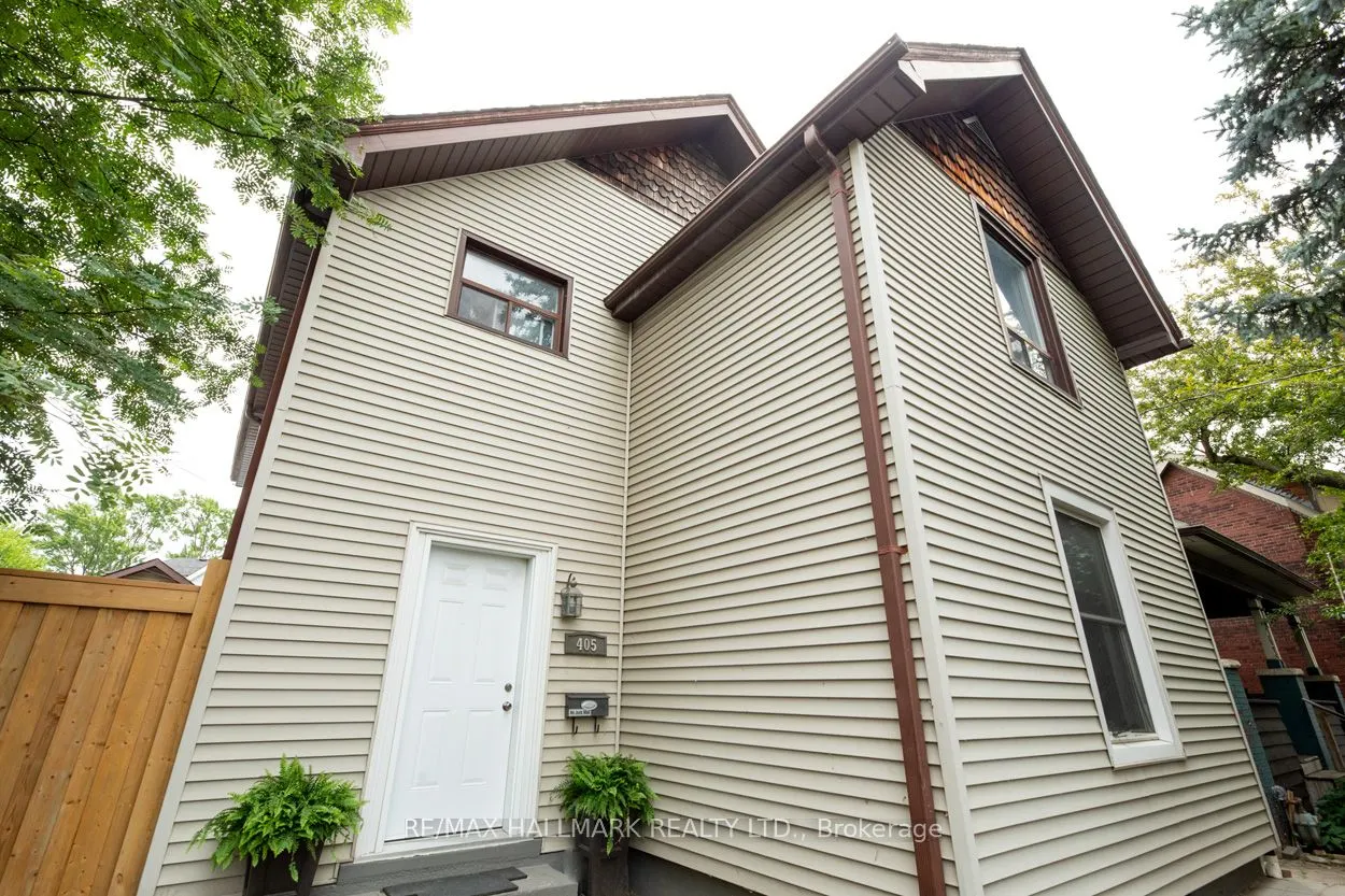 405 Kingston Road #Main Floor