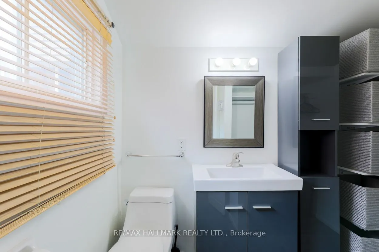 405 Kingston Road #Main Floor