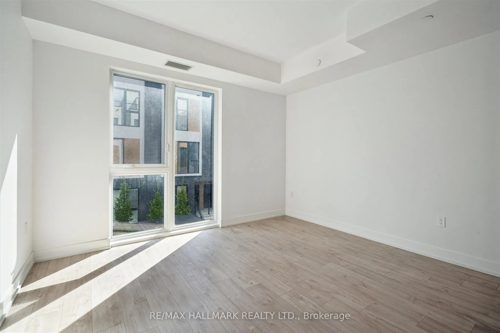 176 Clonmore Avenue #14