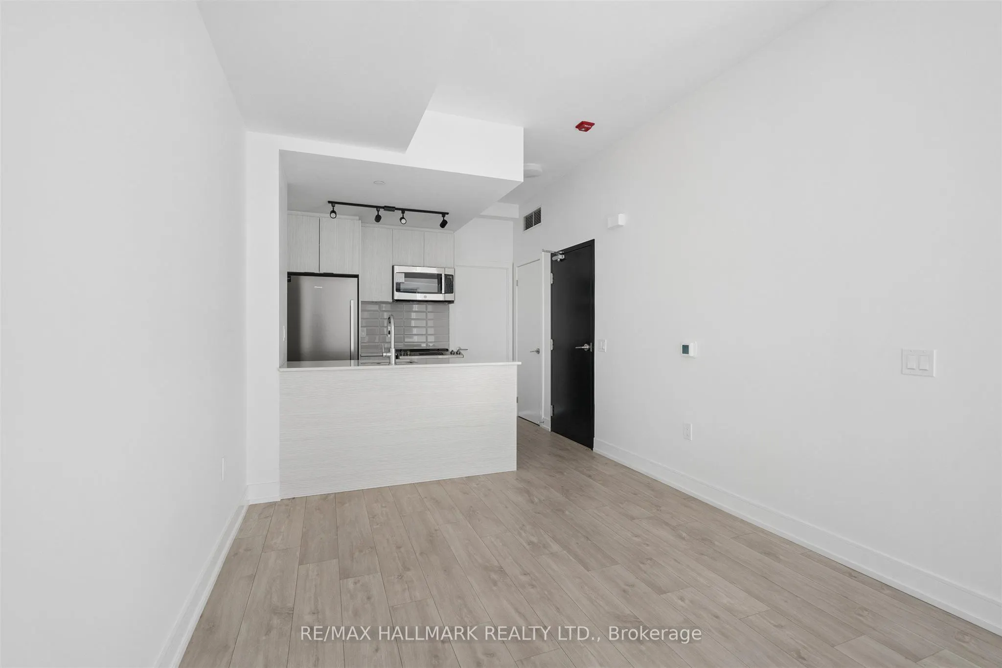 176 Clonmore Avenue #14