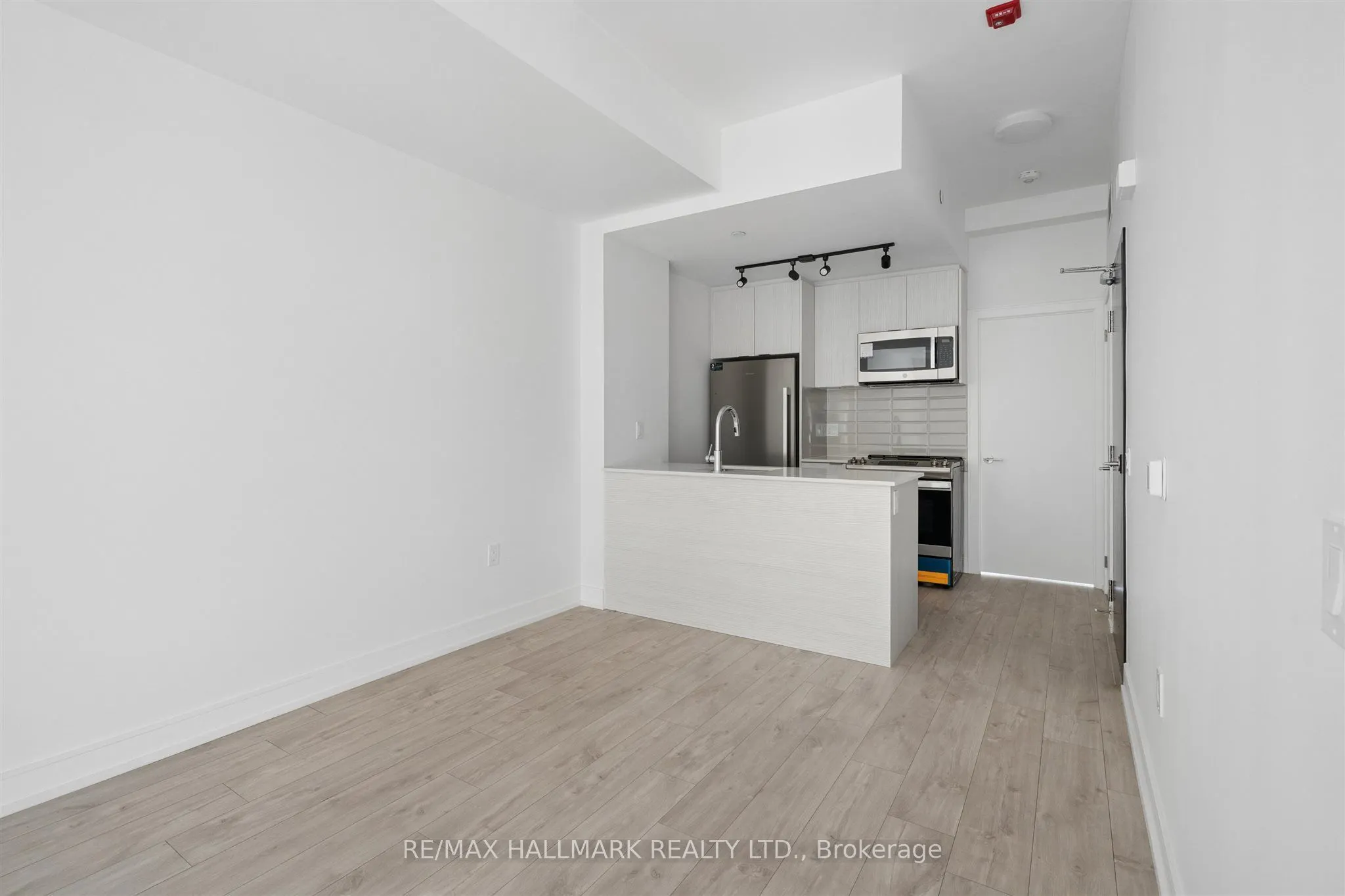 176 Clonmore Avenue #14