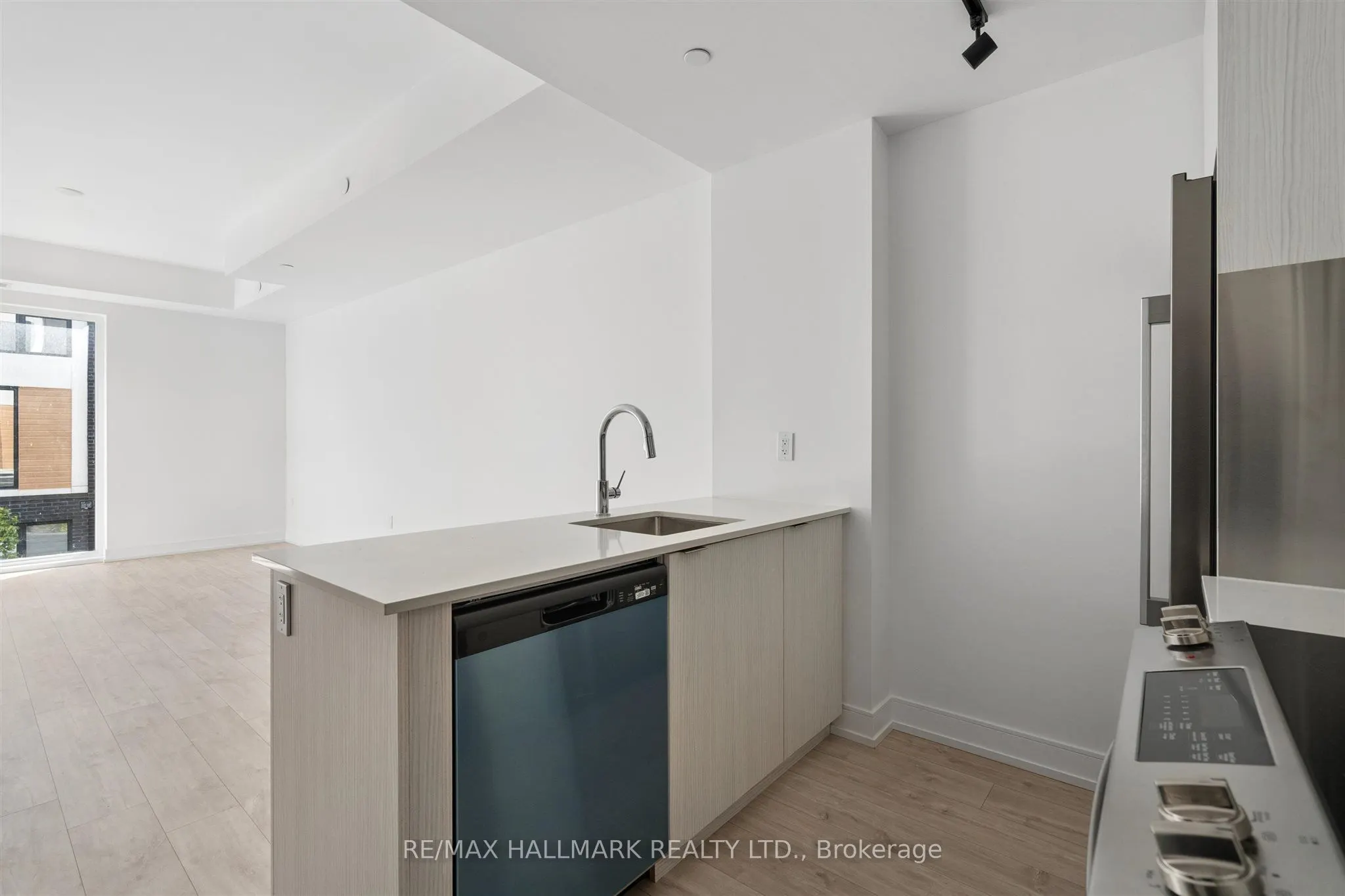 176 Clonmore Avenue #14