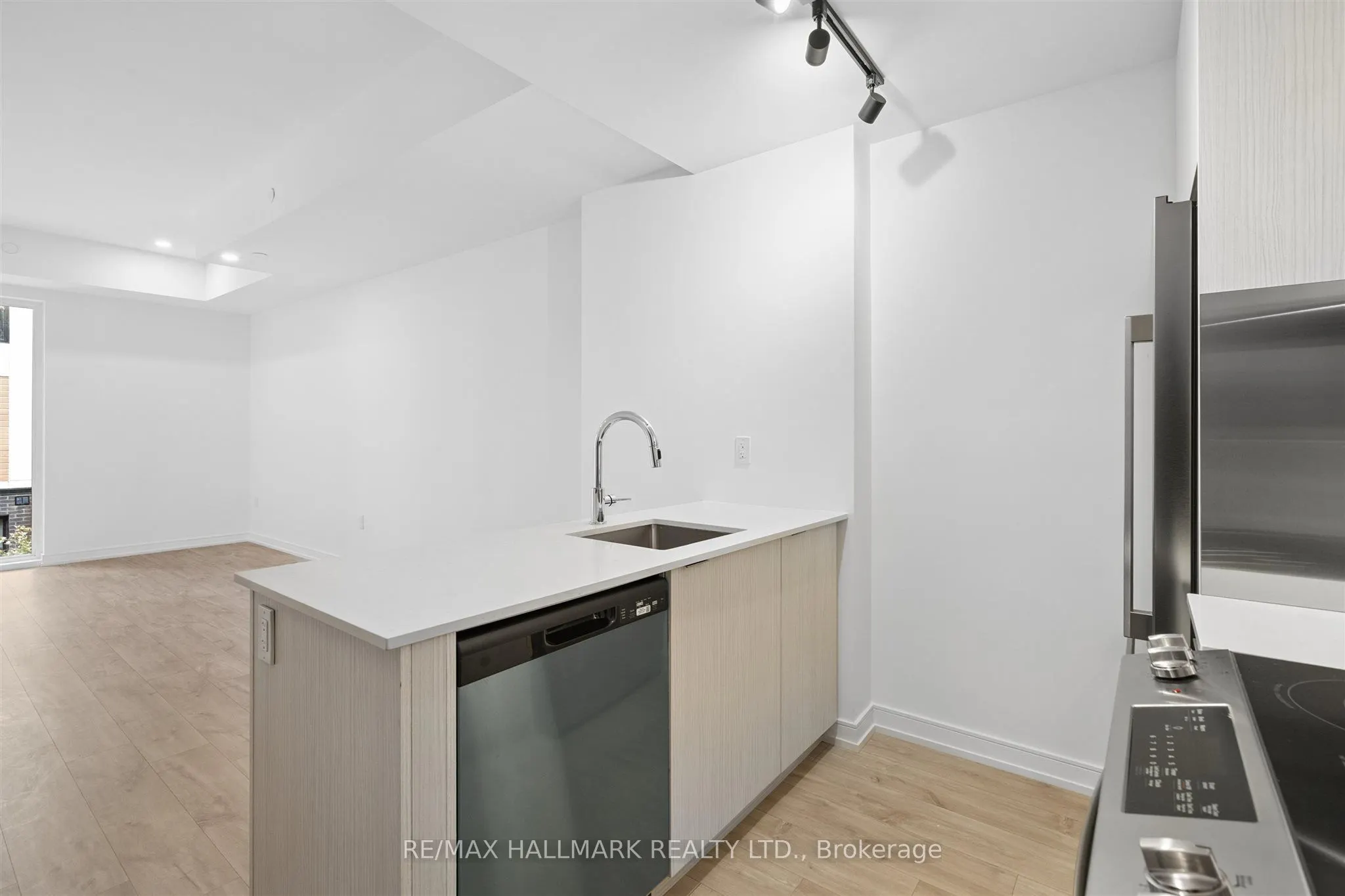 178 Clonmore Avenue #7